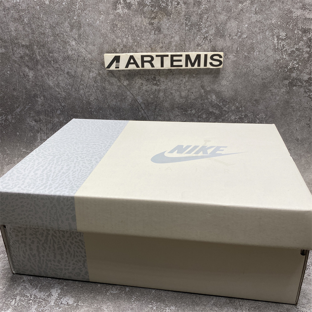 AIR JORDAN 3 RETRO SE 
