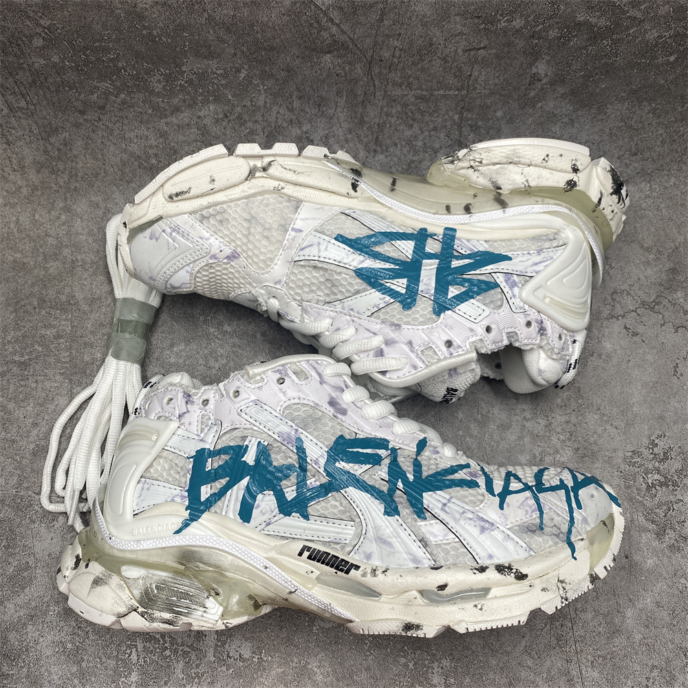 UA Runner Graffiti White Blue Runner Graffiti White Blue