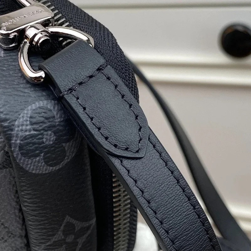 LV DOUBLE PHONE POUCH M69534