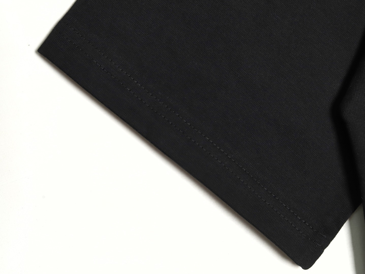Ch*el 25ss short-sleeved t-shirt