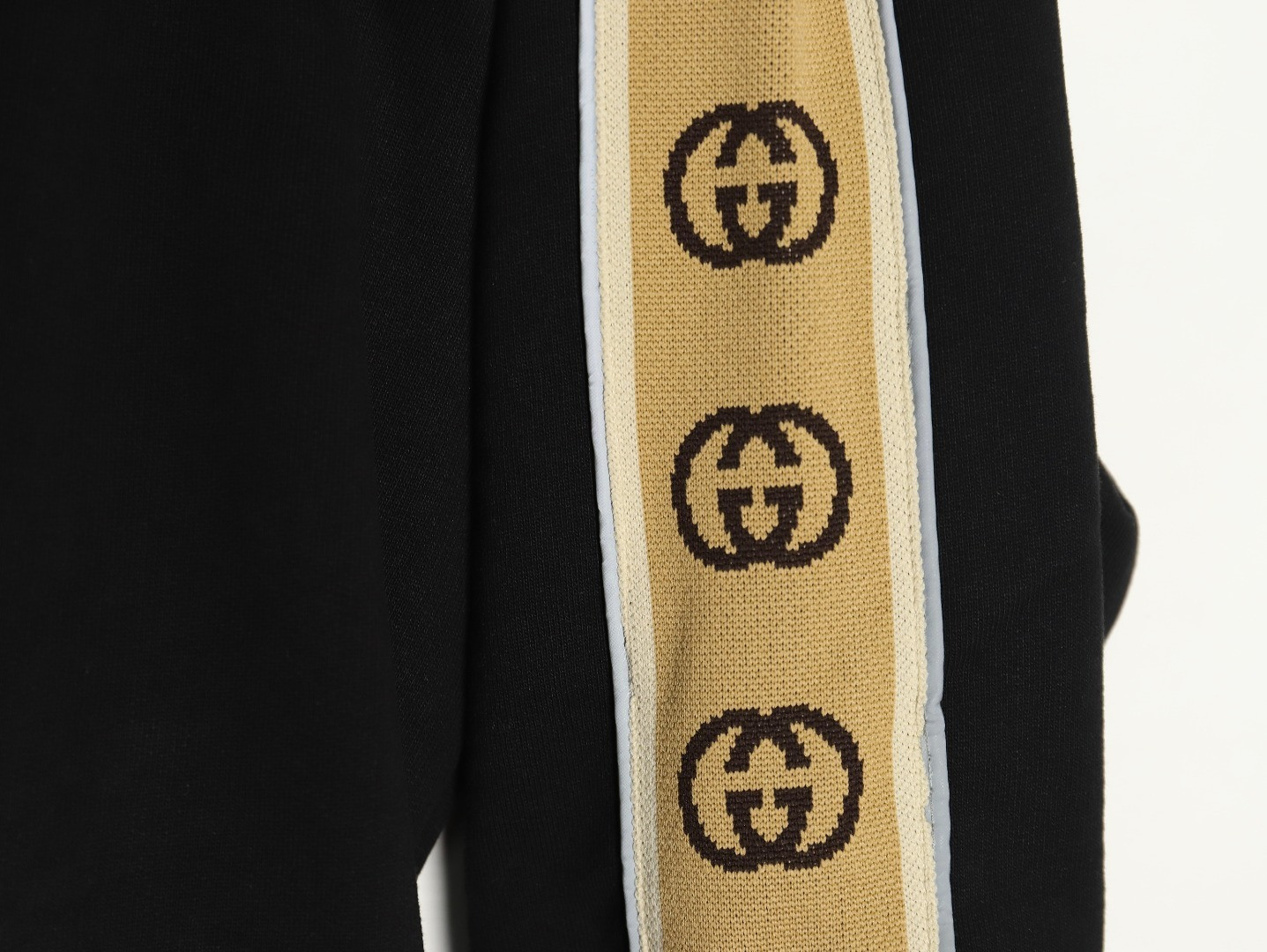 G*u*i guc hoodies
