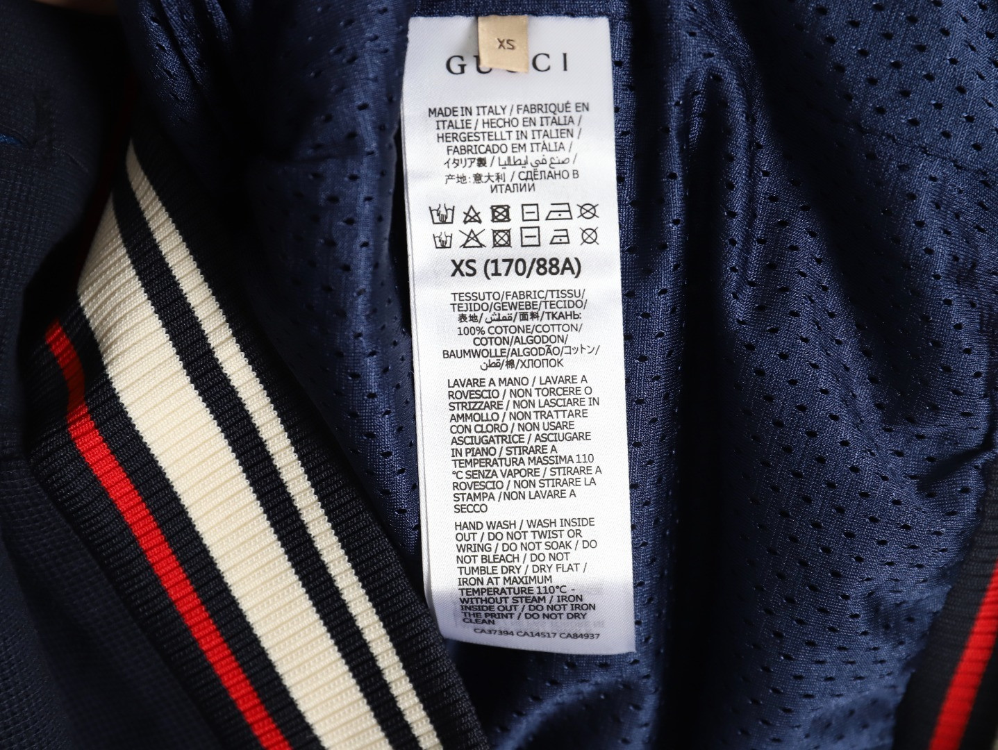 G*u*i gg coats suit