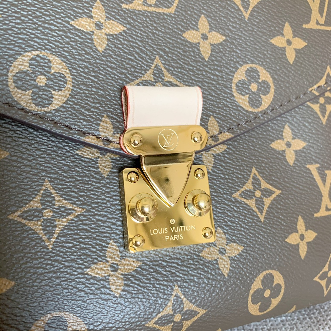 LV POCHETTE METIS M44875