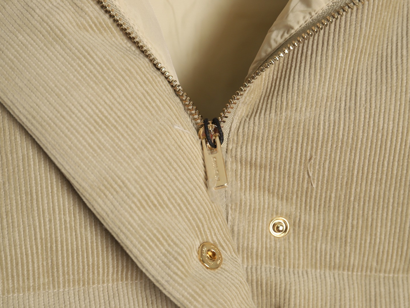 MIU MIU MM Short Puffer jacket