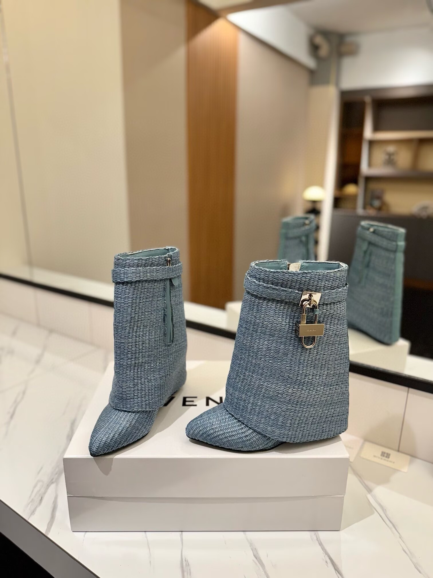 UA Givenchy Boots