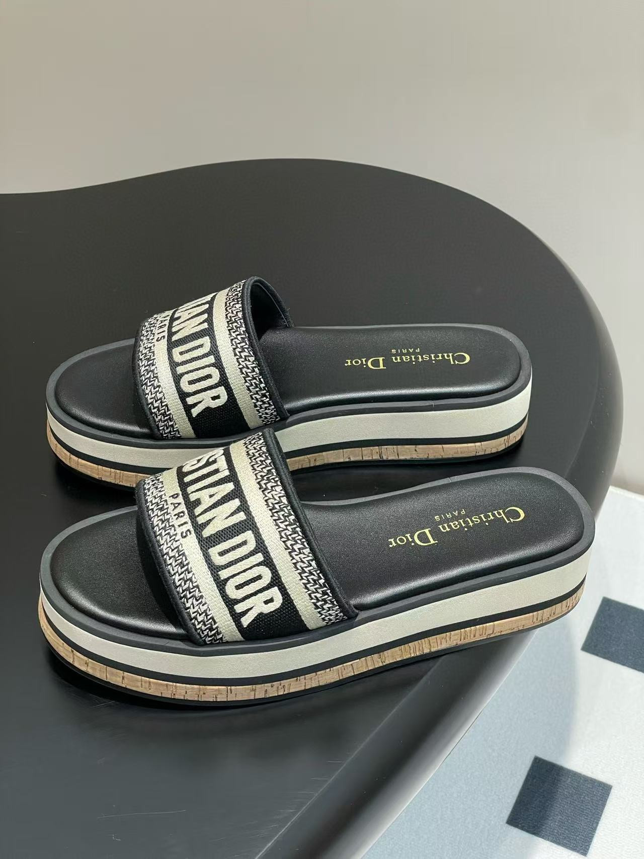 ua D*oriviera dway platform slide