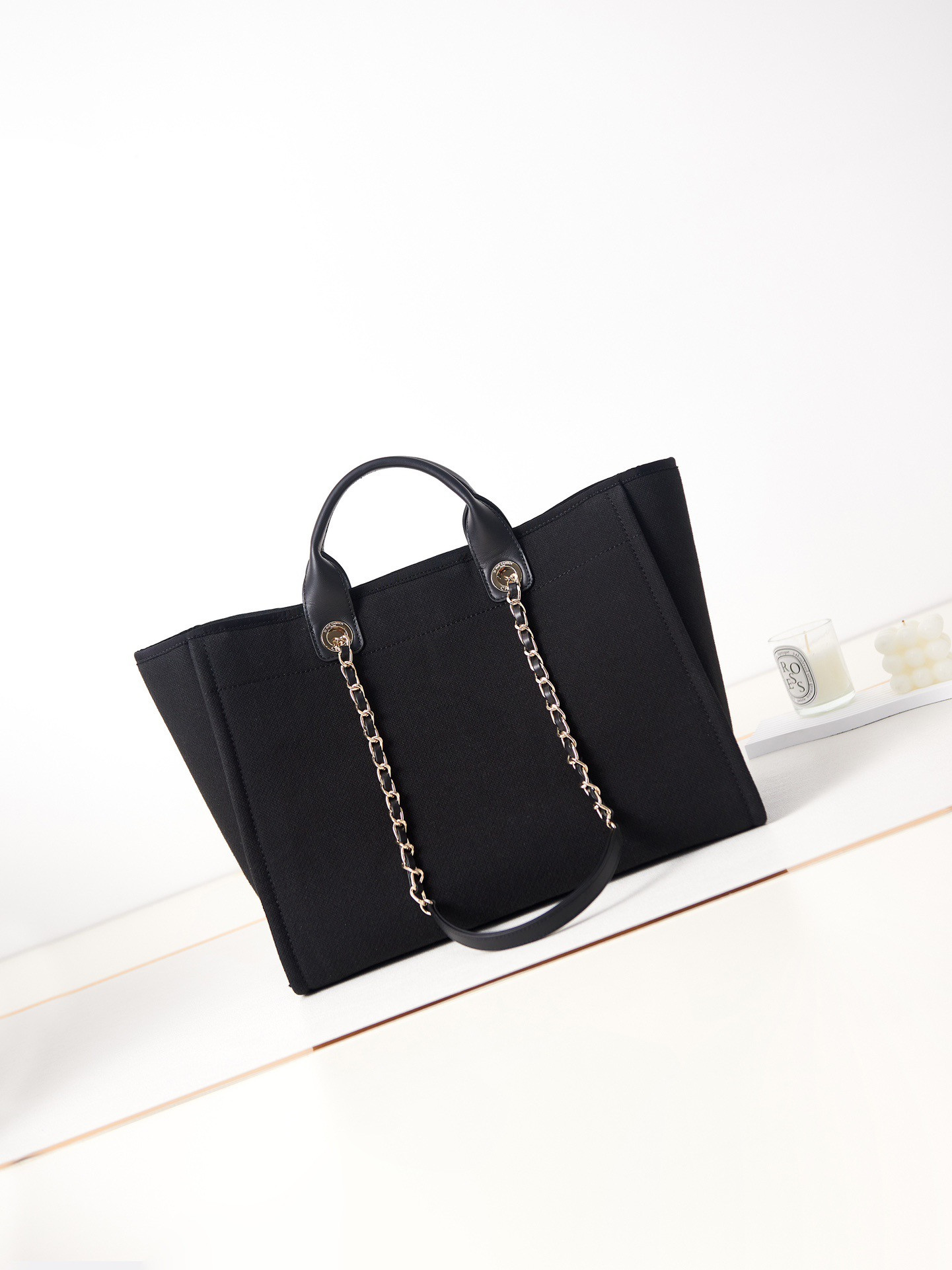 Ch*el shopping bag 30x39x22cm