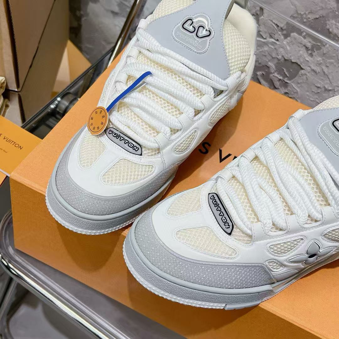 UA LV Trainer Sneaker