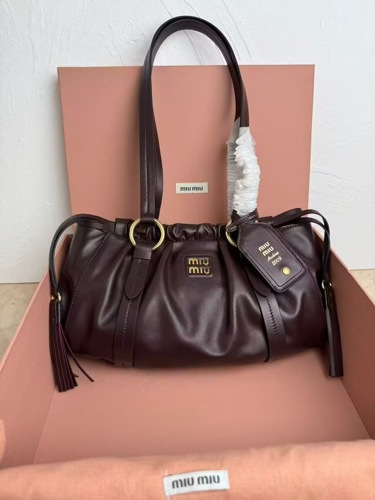 Miu Miu Joie nappa leather bag 40x22x10.5cm