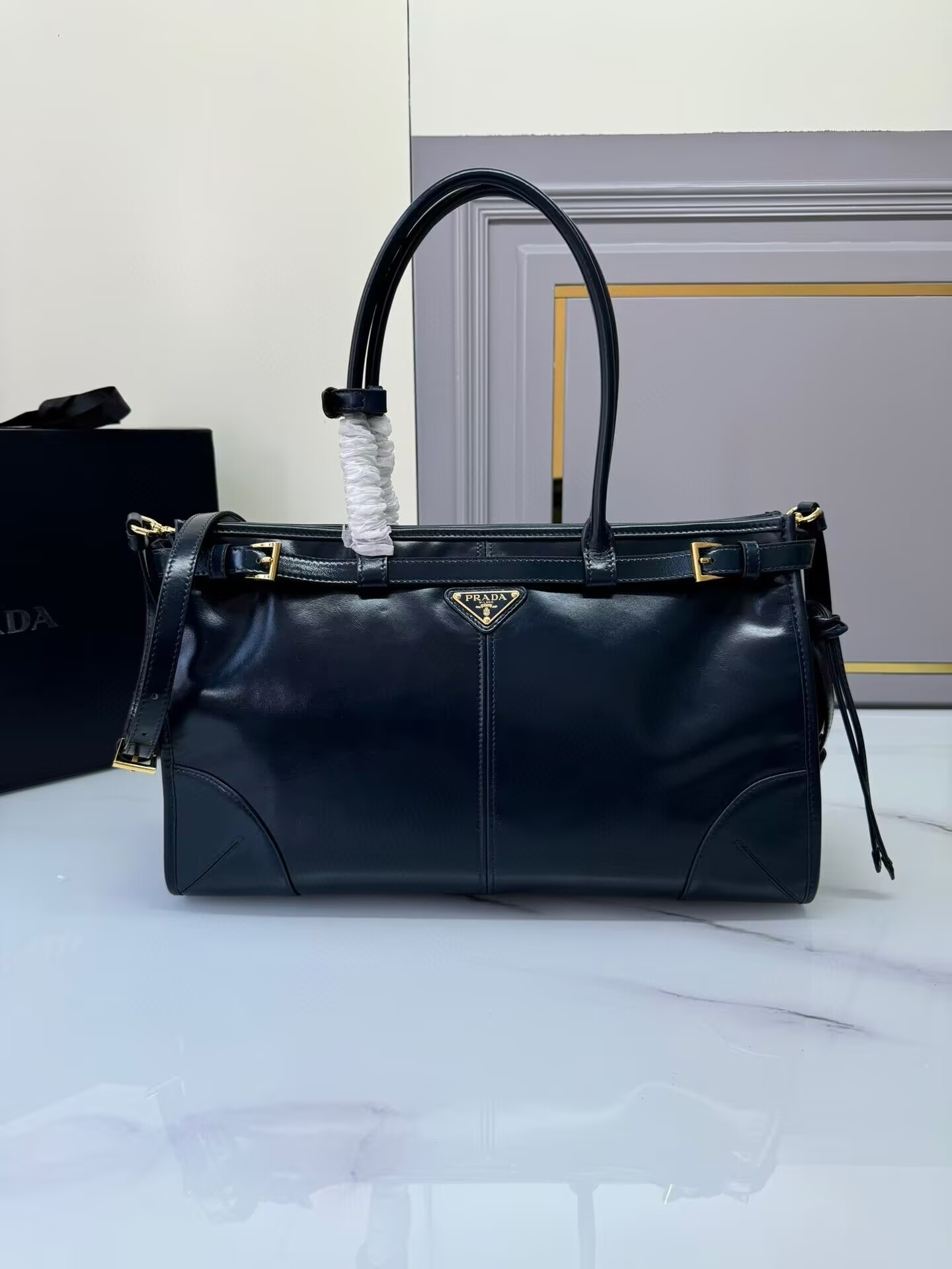 Pra*a bonnie large leather handbag in gray-blue 24x38x12cm