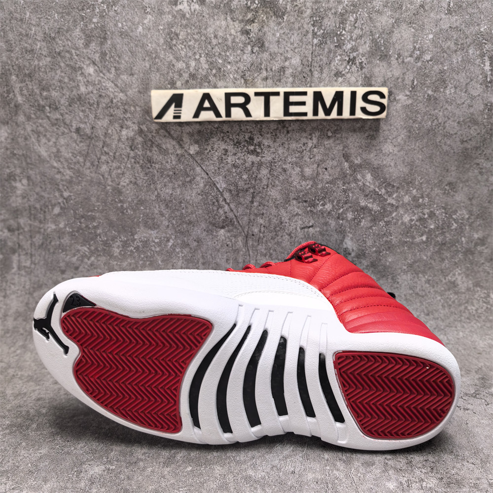 UA Jordan 12 Retro