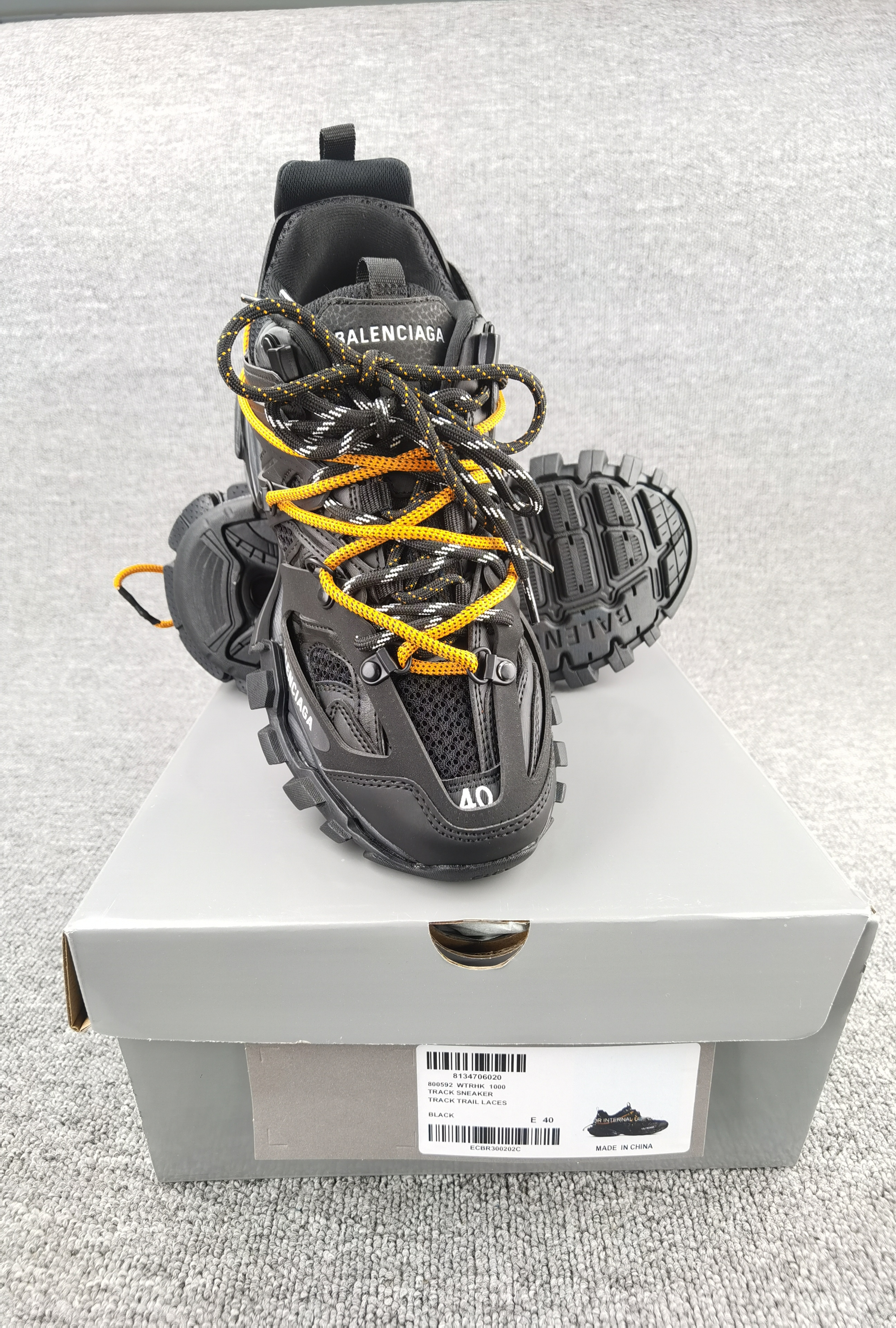 UA Balenciga Sneaker