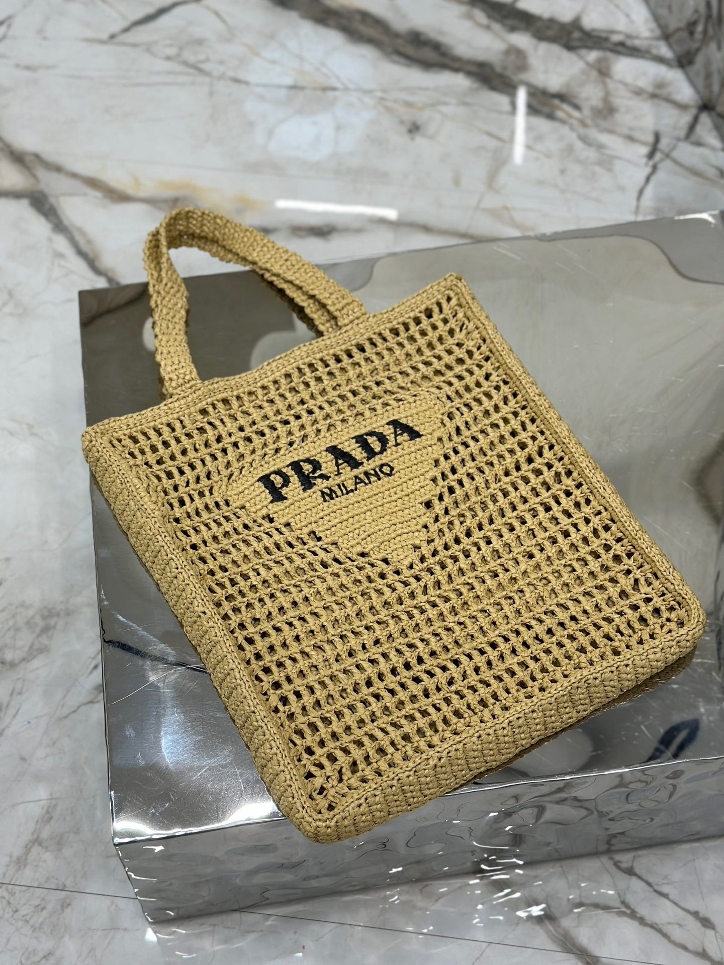 Pra*a crochet tote bag color natural