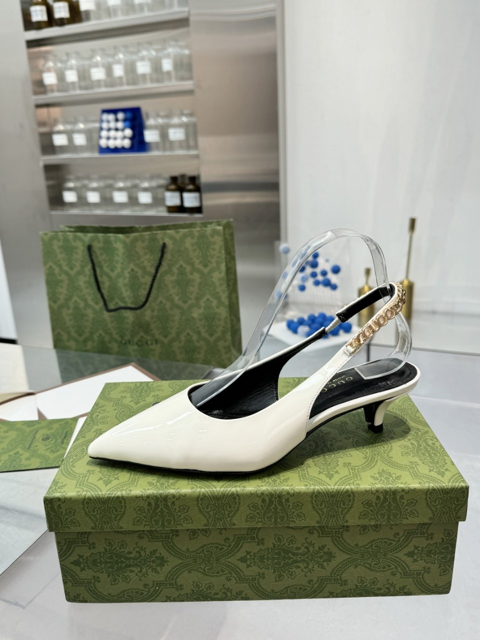 G*u*i signoria slingback pump mid-heel shoes