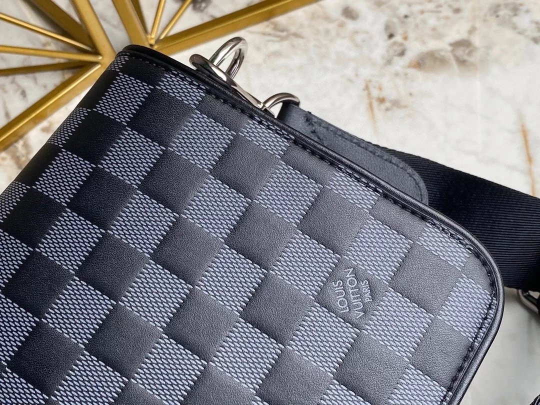 LV STUDIO MESSENGER N50007