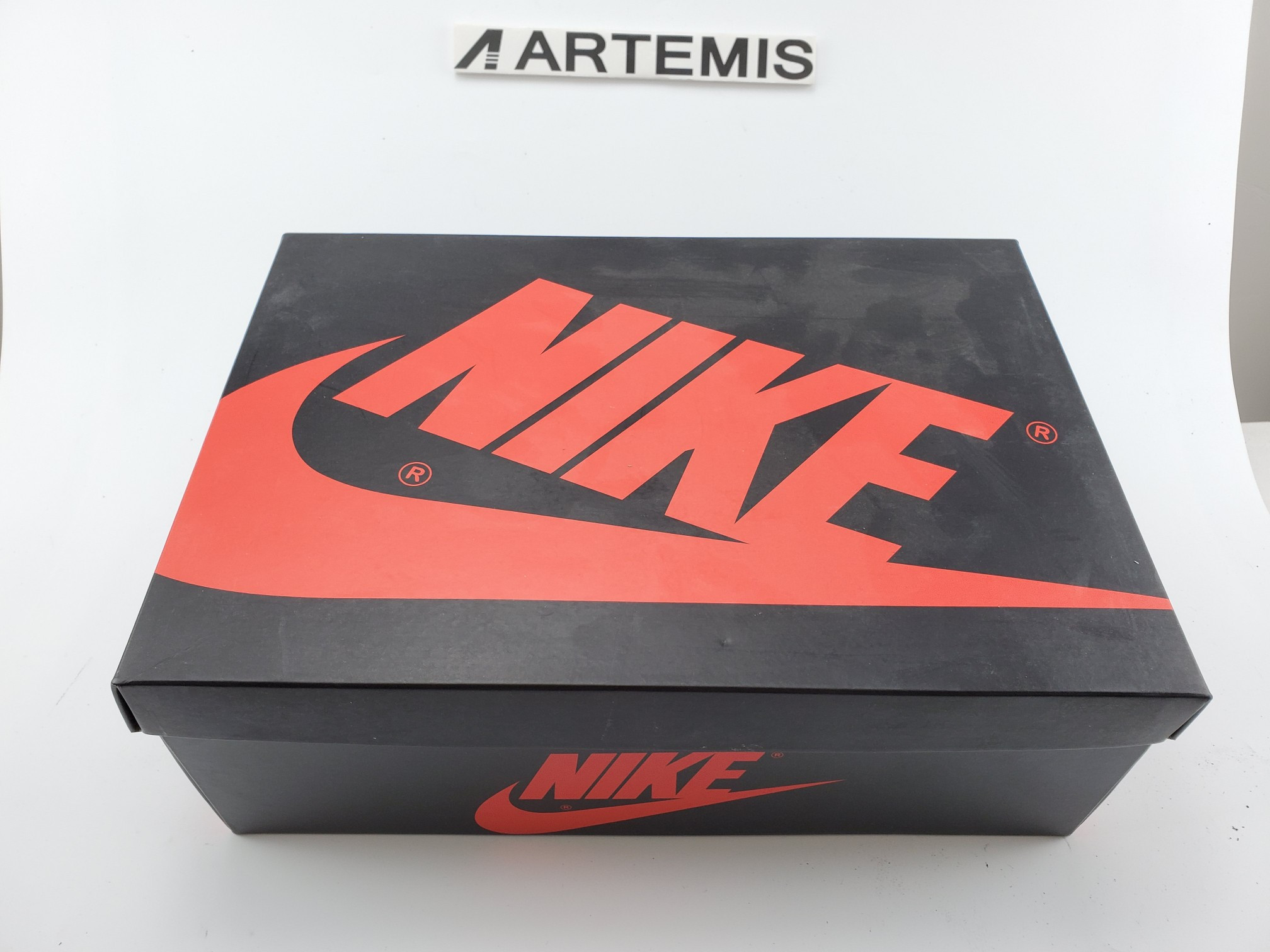 Air Jordan 1 Retro High Millad Mesriani OG NRG