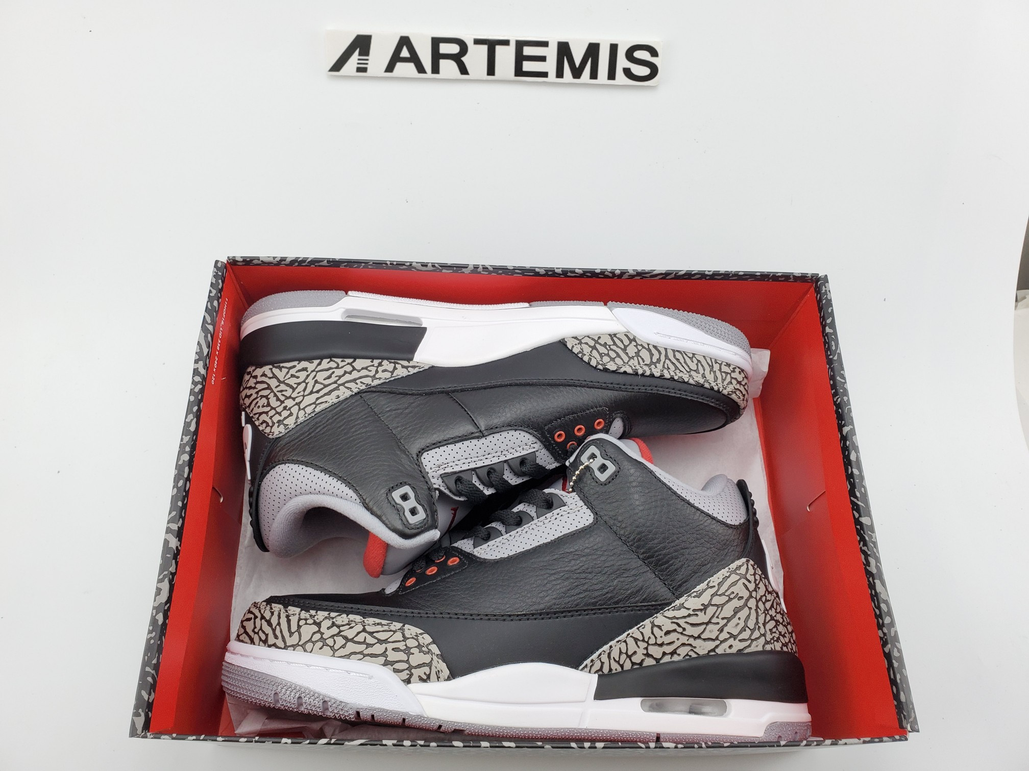 Air Jordan 3 Retro Black Cement (2018)