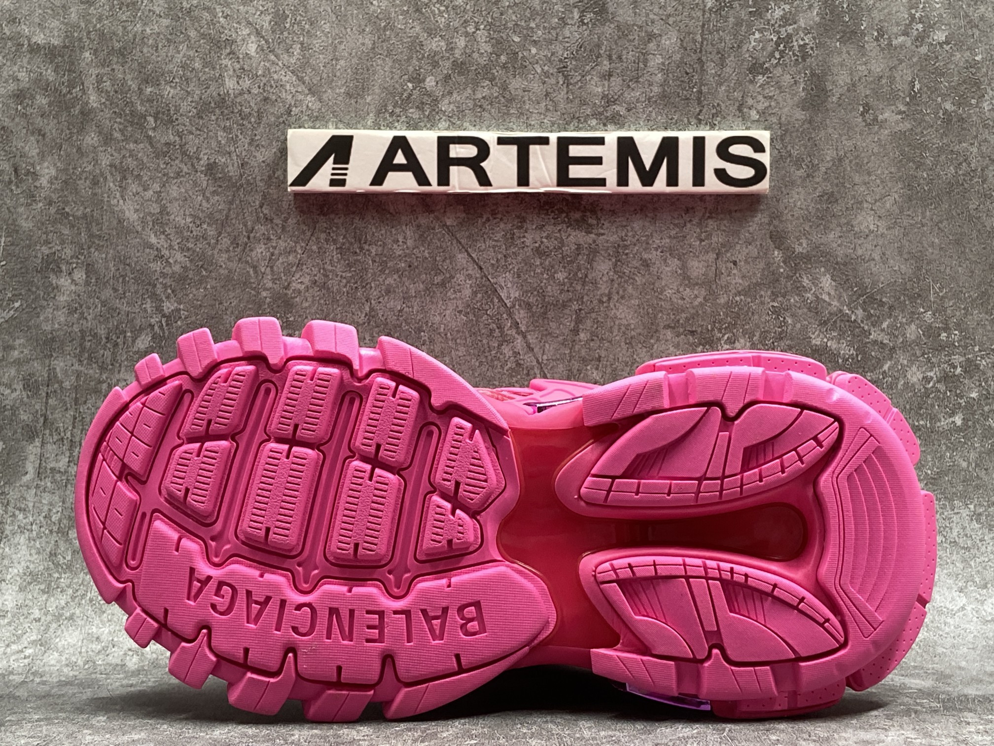 Balenciga Track 5.0 Peach Red