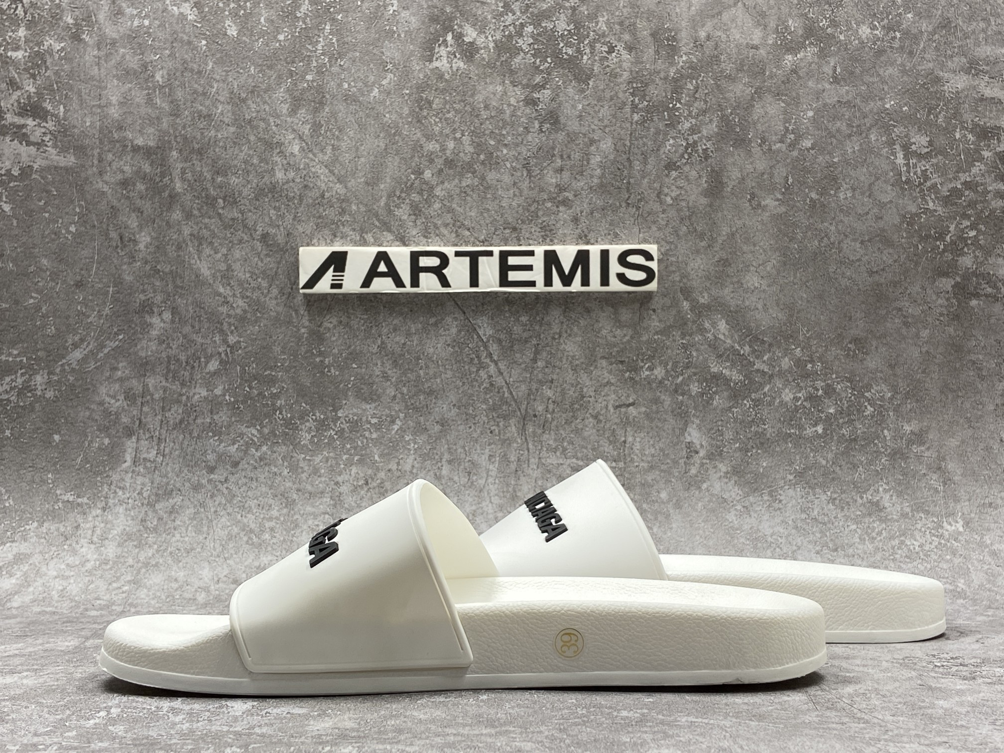 Balenciga Pool Slide White