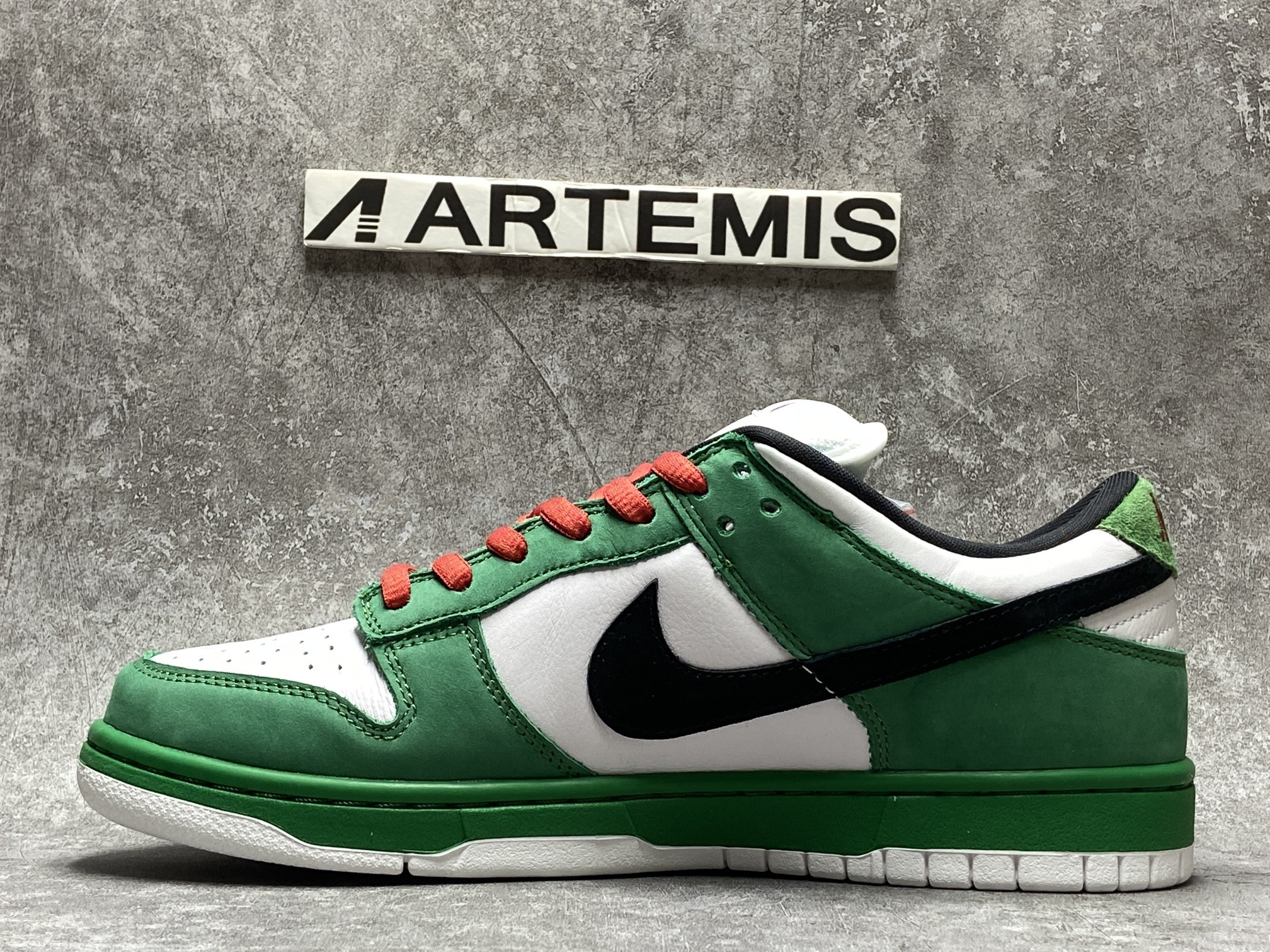 Nike Dunk SB Low Heineken