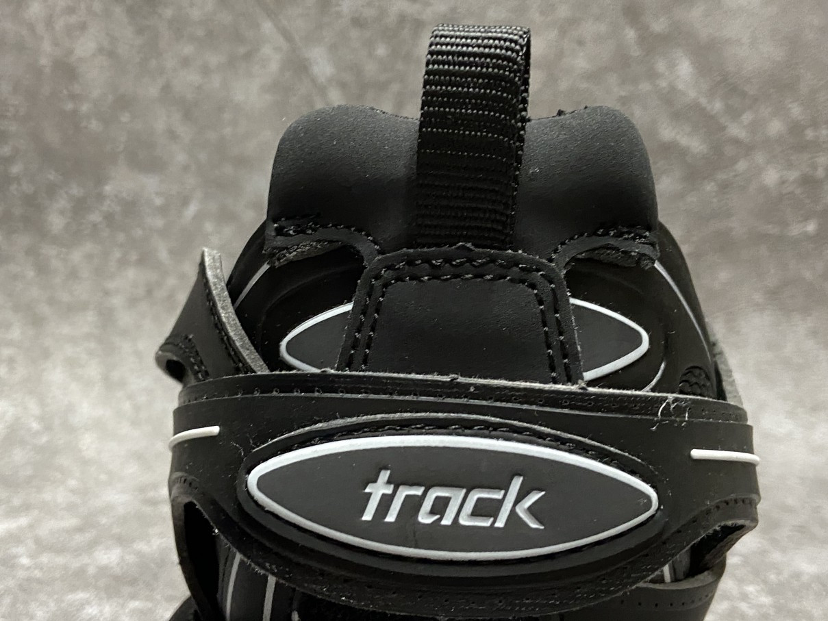 Balenciga Track Black White