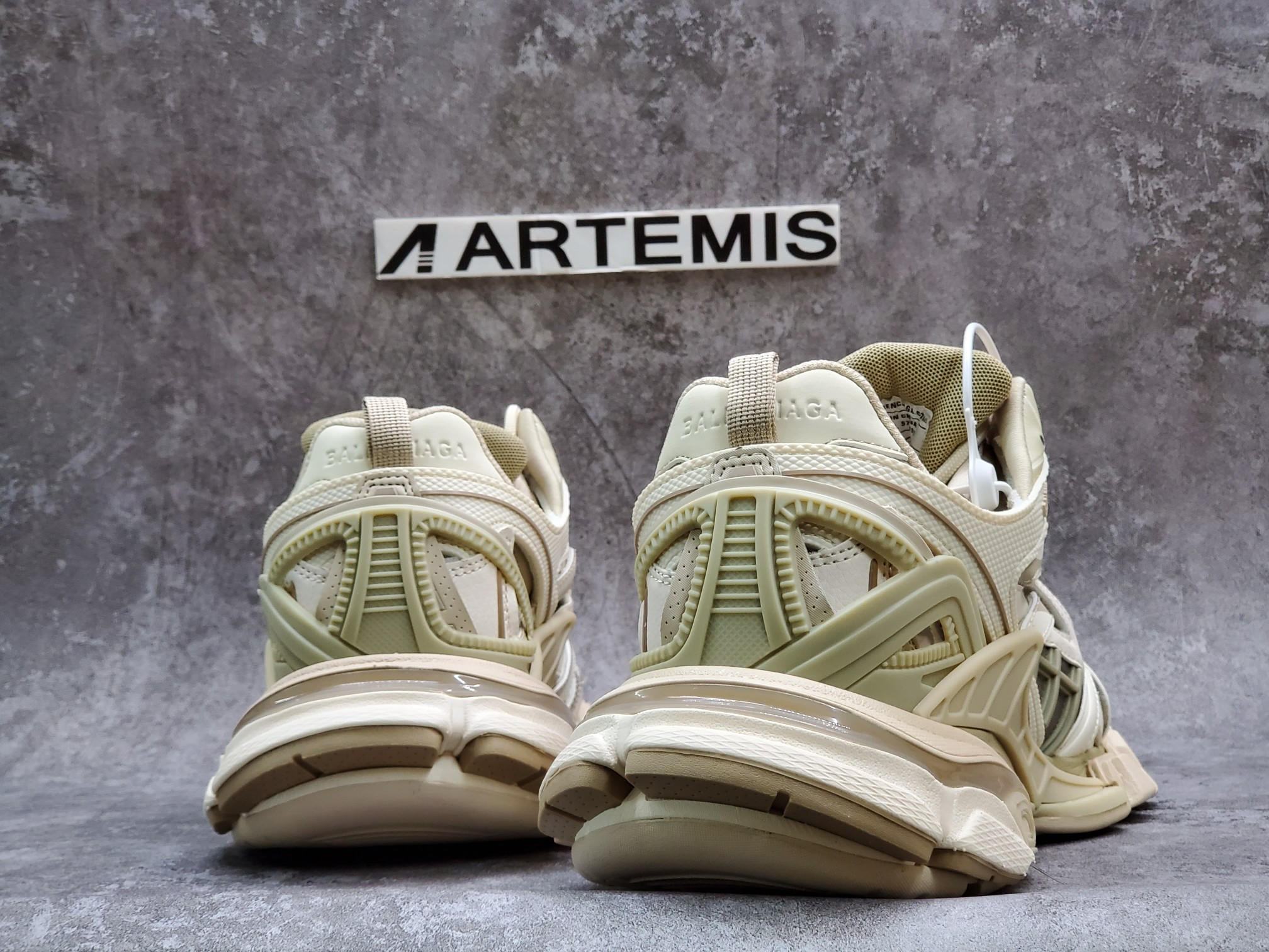 Balenciga Track 2 Sneaker