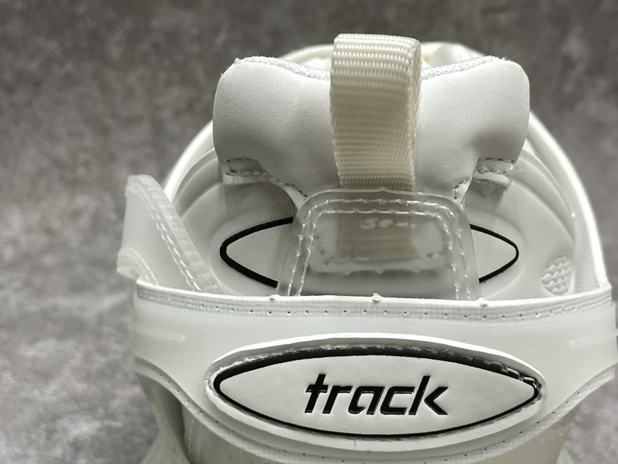 Balenciga Track Clear Sole in White
