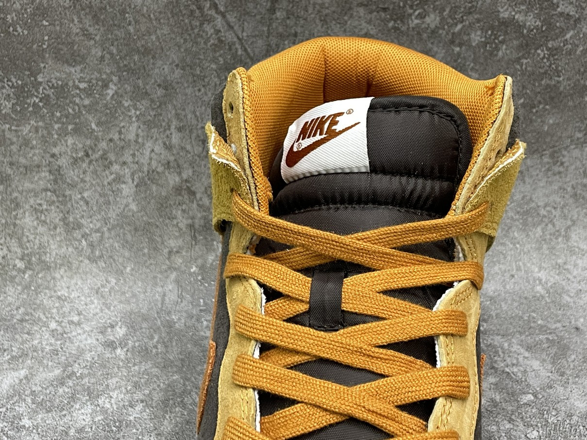 Nike Dunk High PRM Dark Russet
