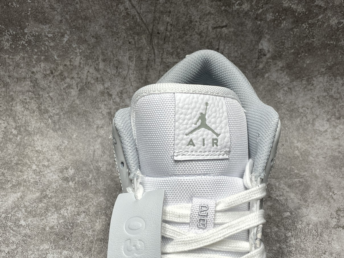Air Jordan 1 Low PRM Smoke Grey Elephant