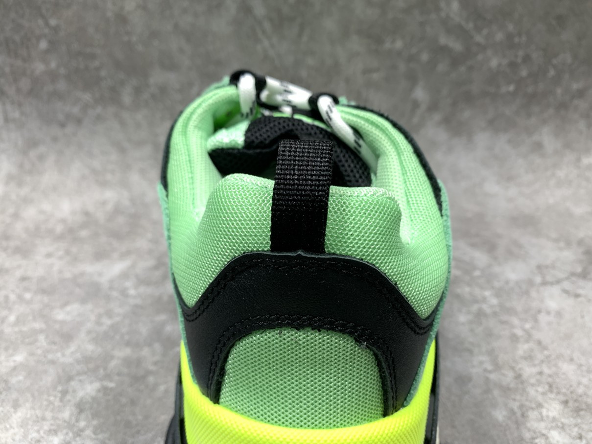 Balenciga Triple S Sneaker Very Fluo