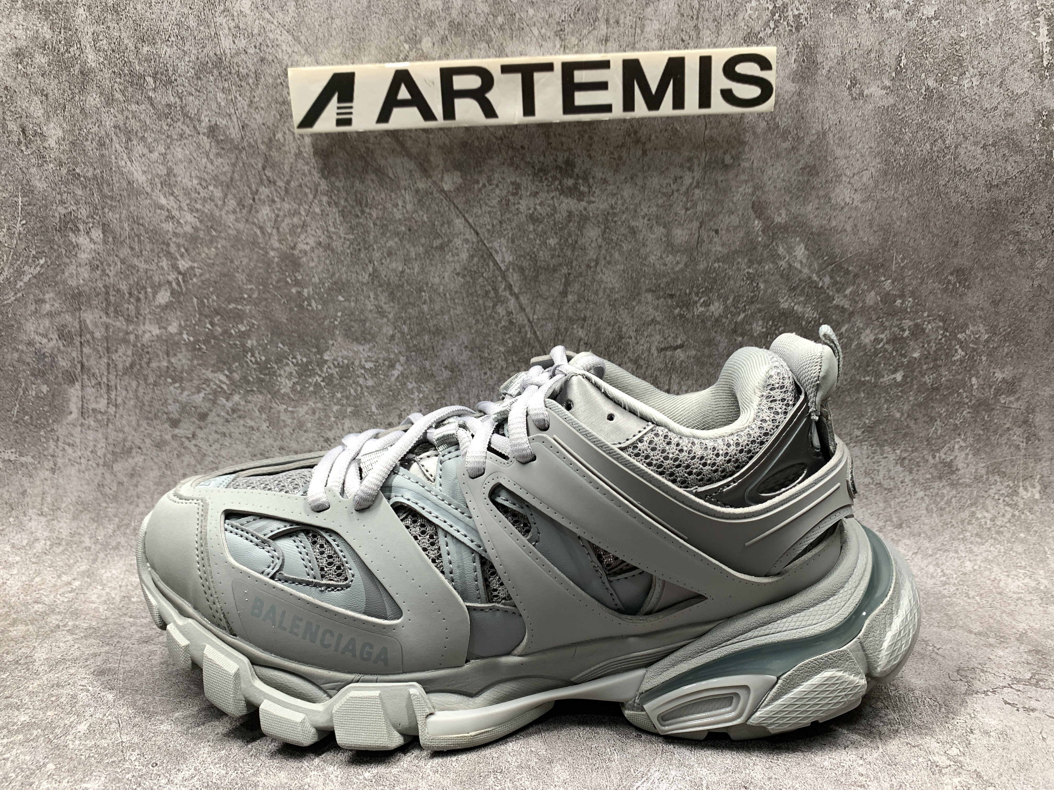 Balenciga Wmns Track Sneaker Grey