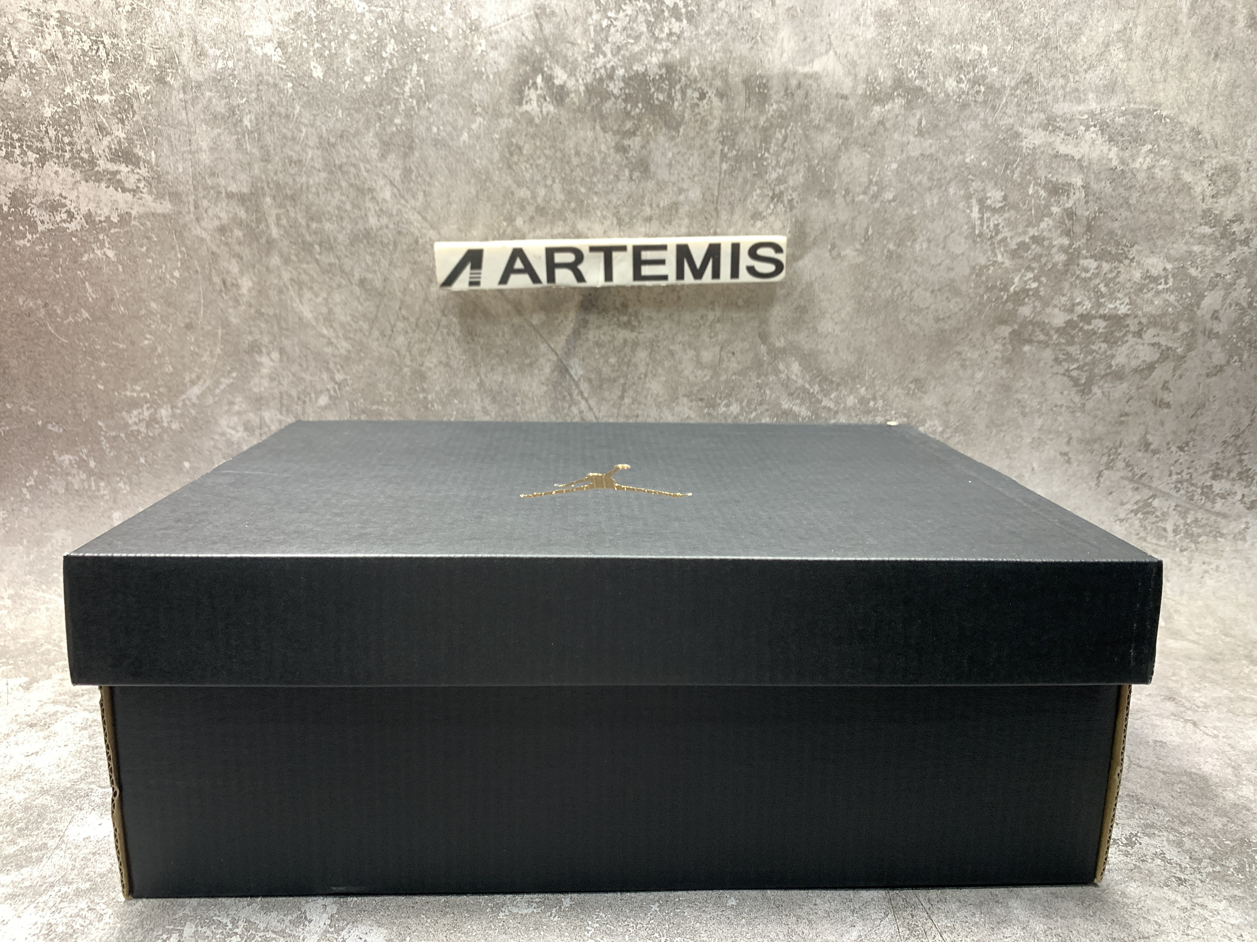 Air Jordan 1 Mid SE Black Dark Beetroot