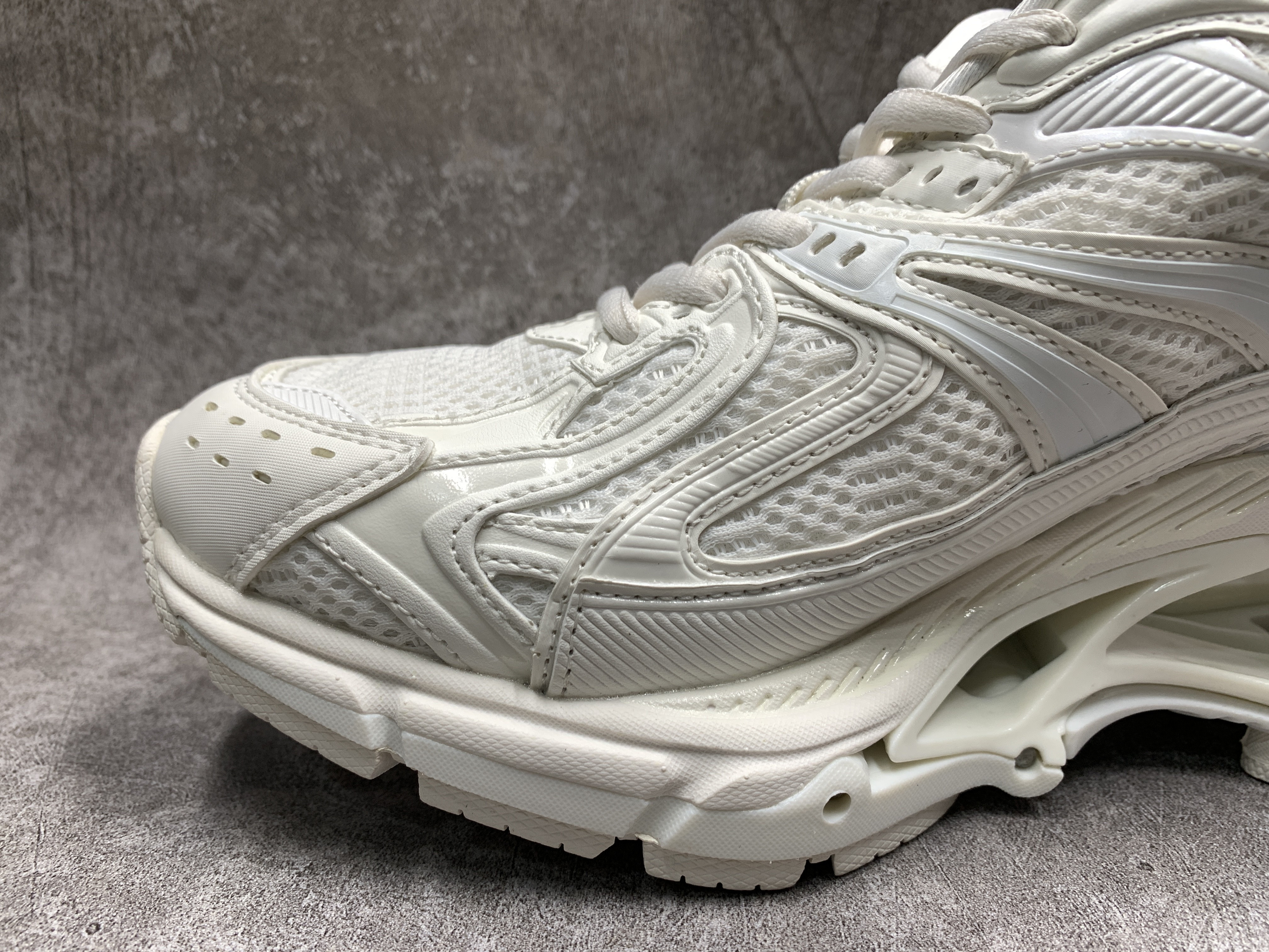 Balenciga X-Pander White