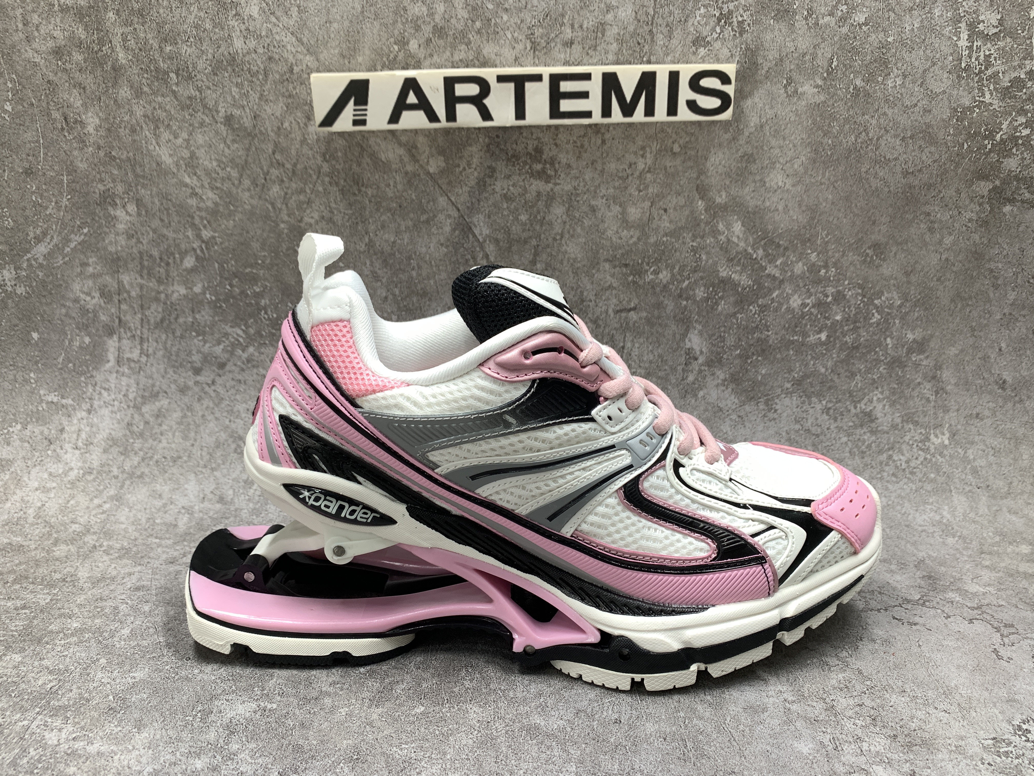 Balenciga X-Pander Pink Silver