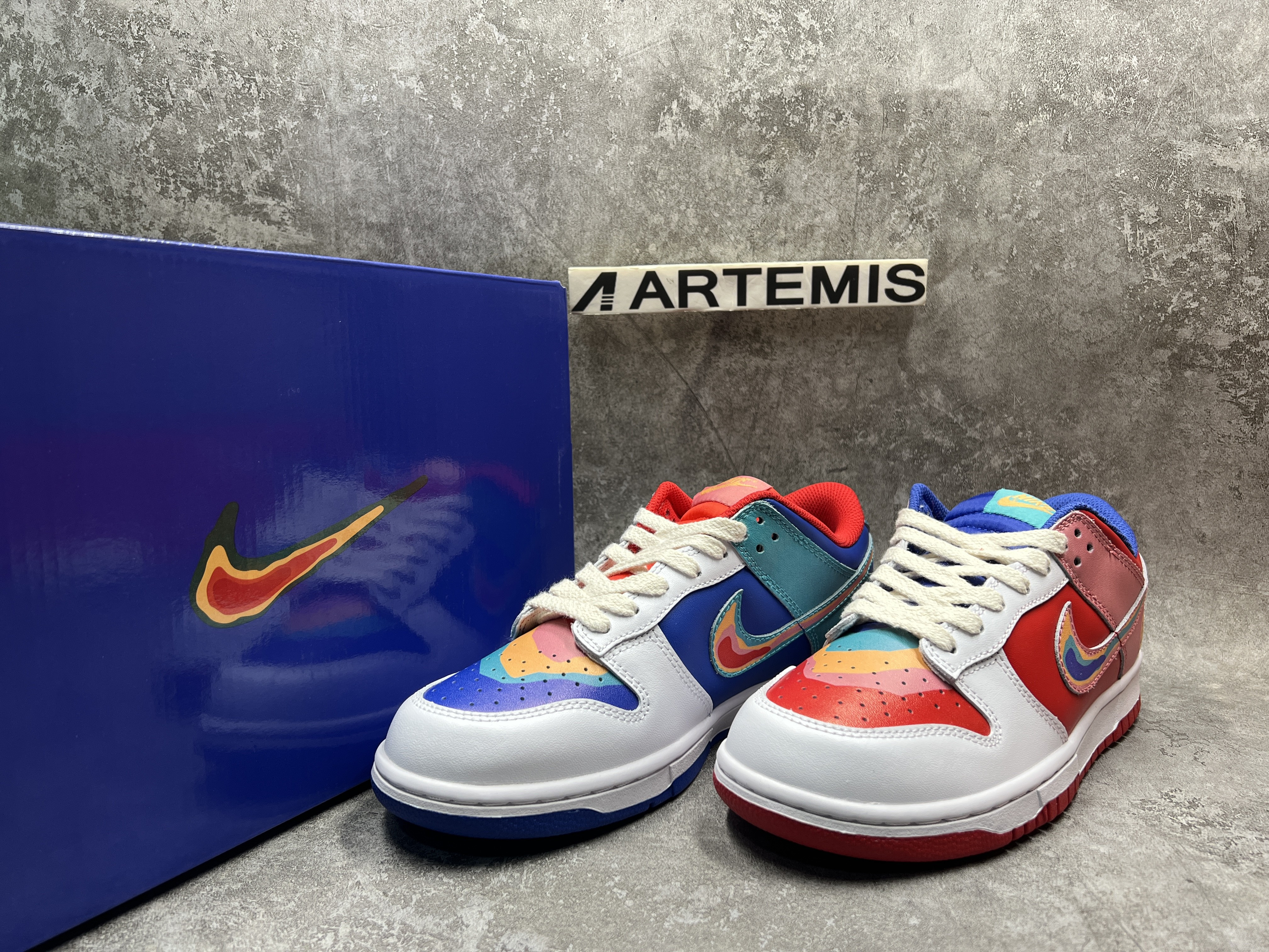 Nike Dunk Low Katsuhiro Tomo