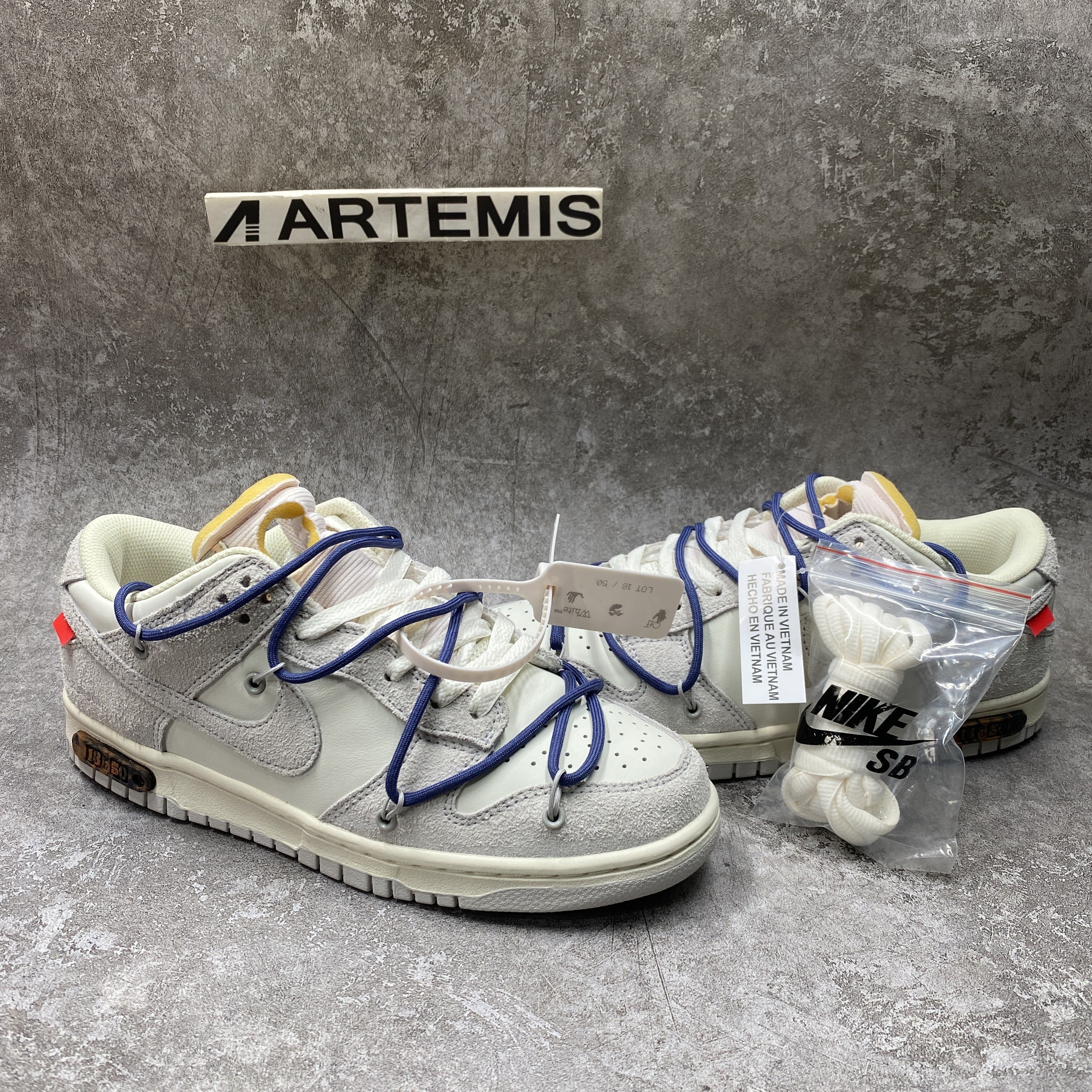 Nike Dunk Low Off-White Lot 18