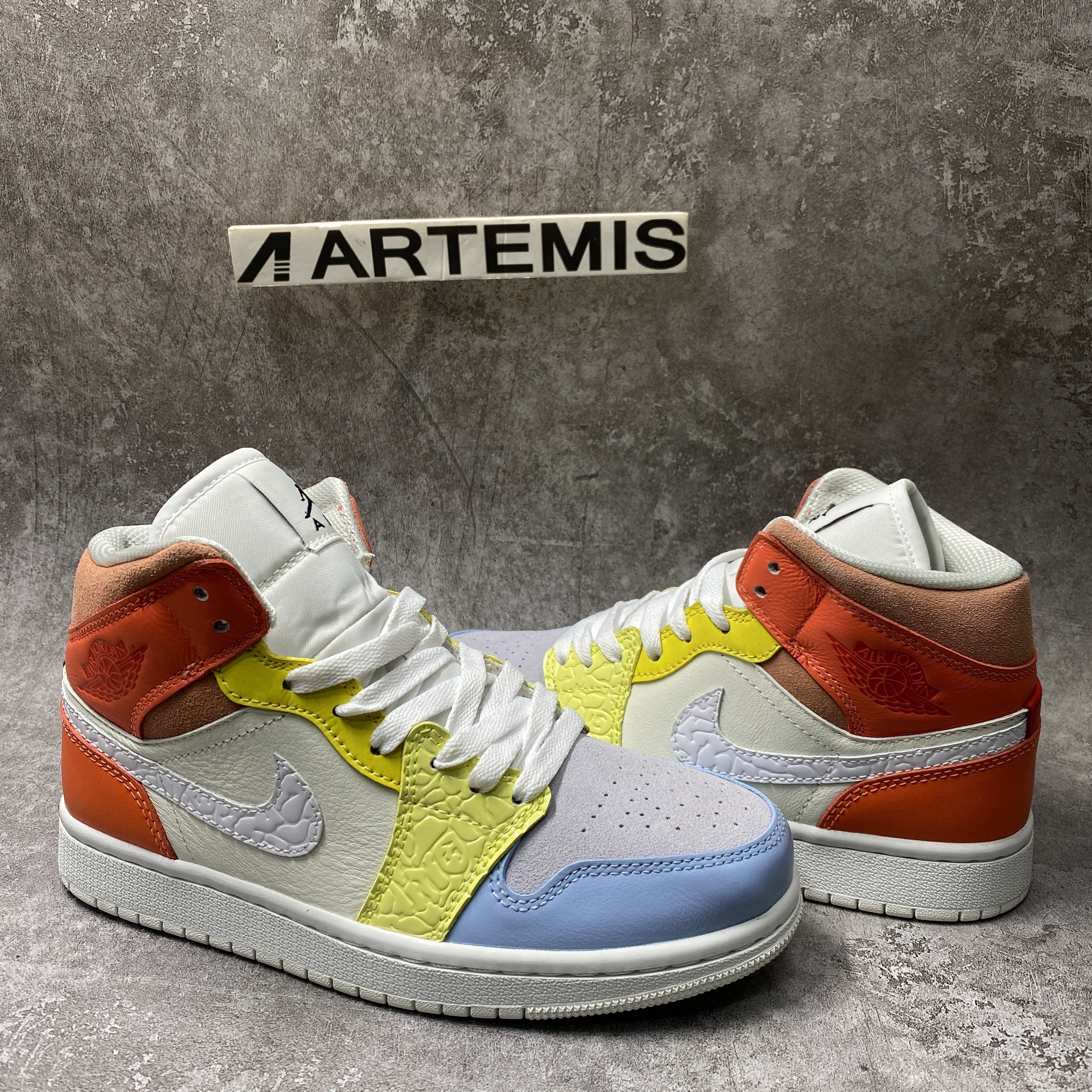Air Jordan 1 Mid To My First Coach