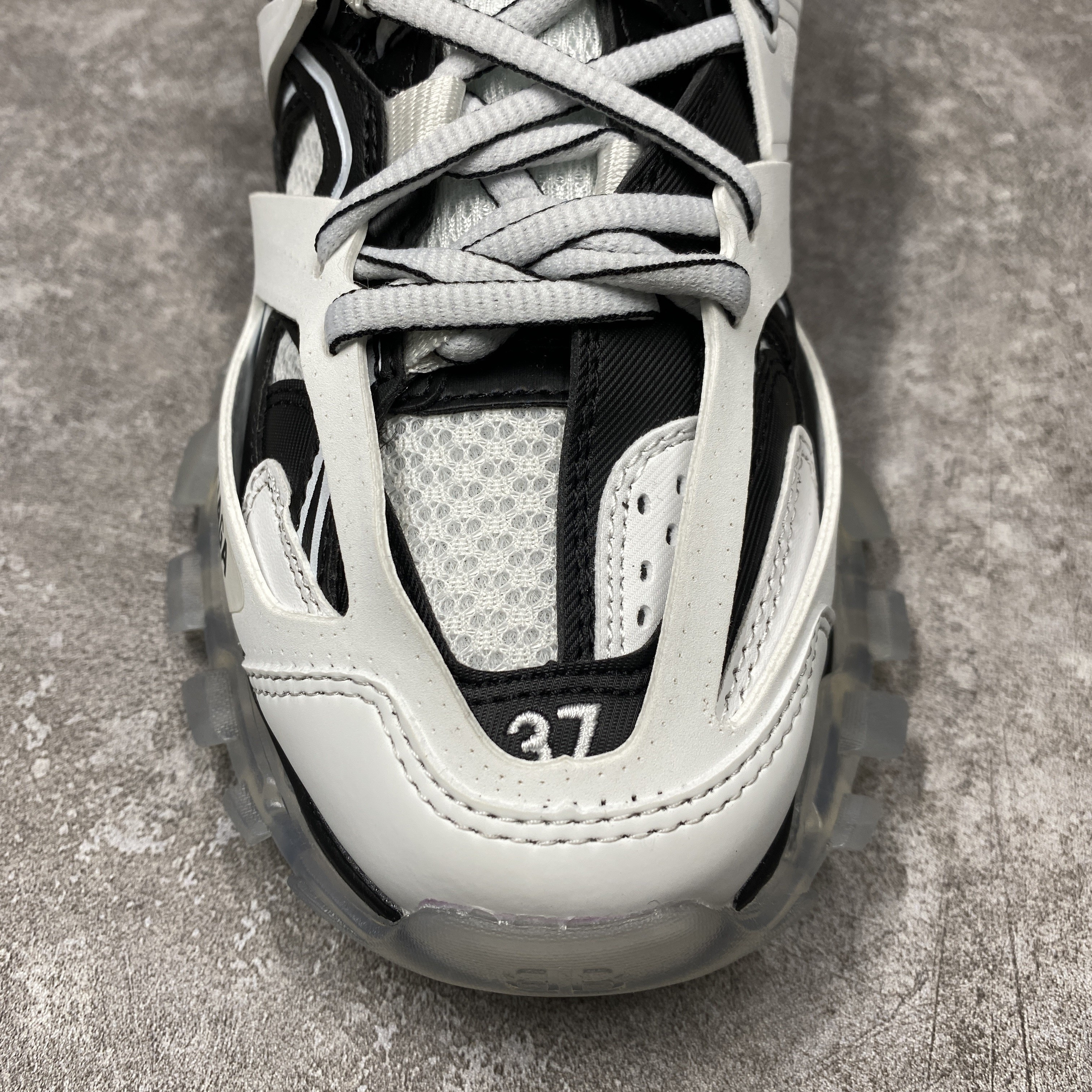 Balenciga Track Sneaker Clear Sole White Black