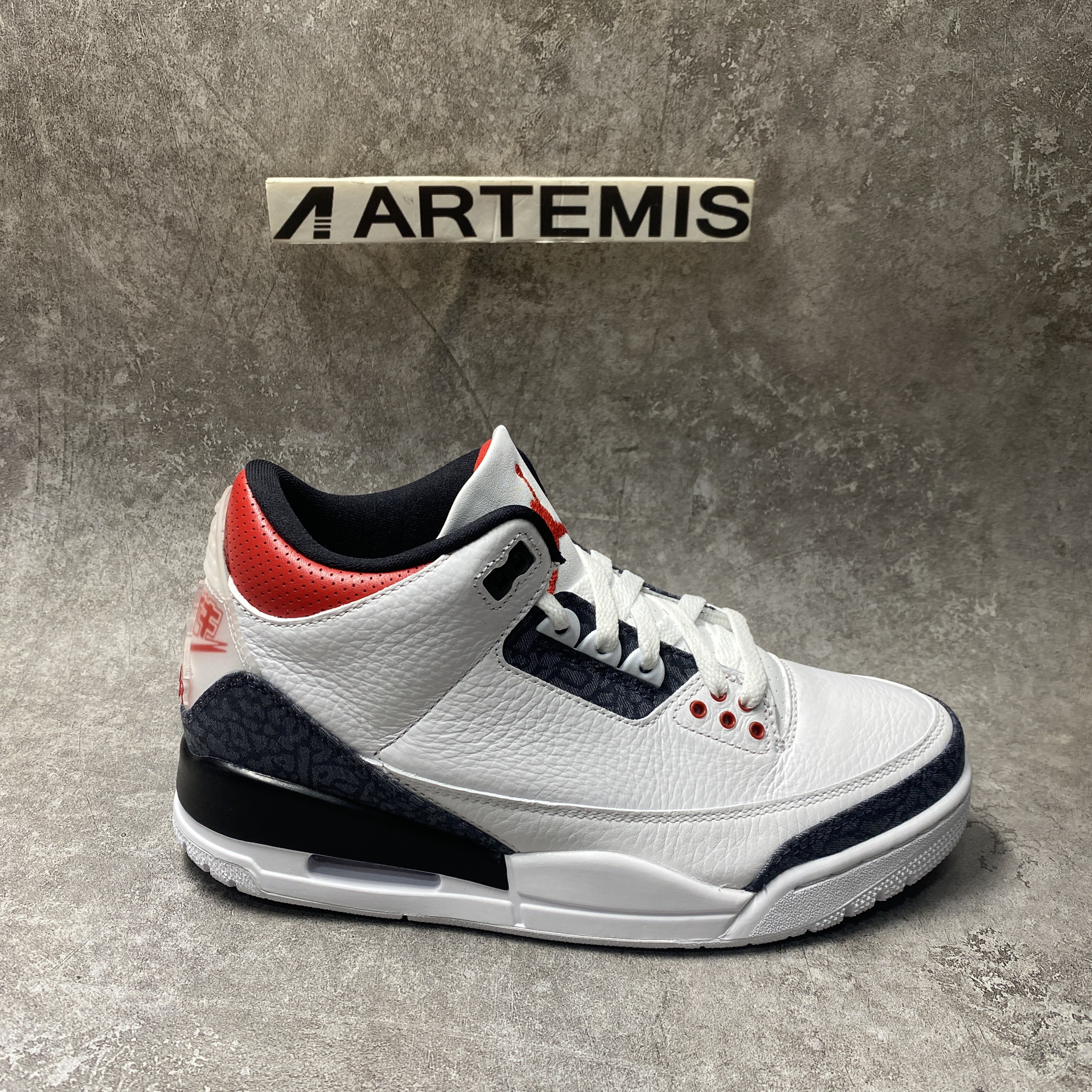 Air Jordan 3 Retro SE-T CO JP Fire Red Denim
