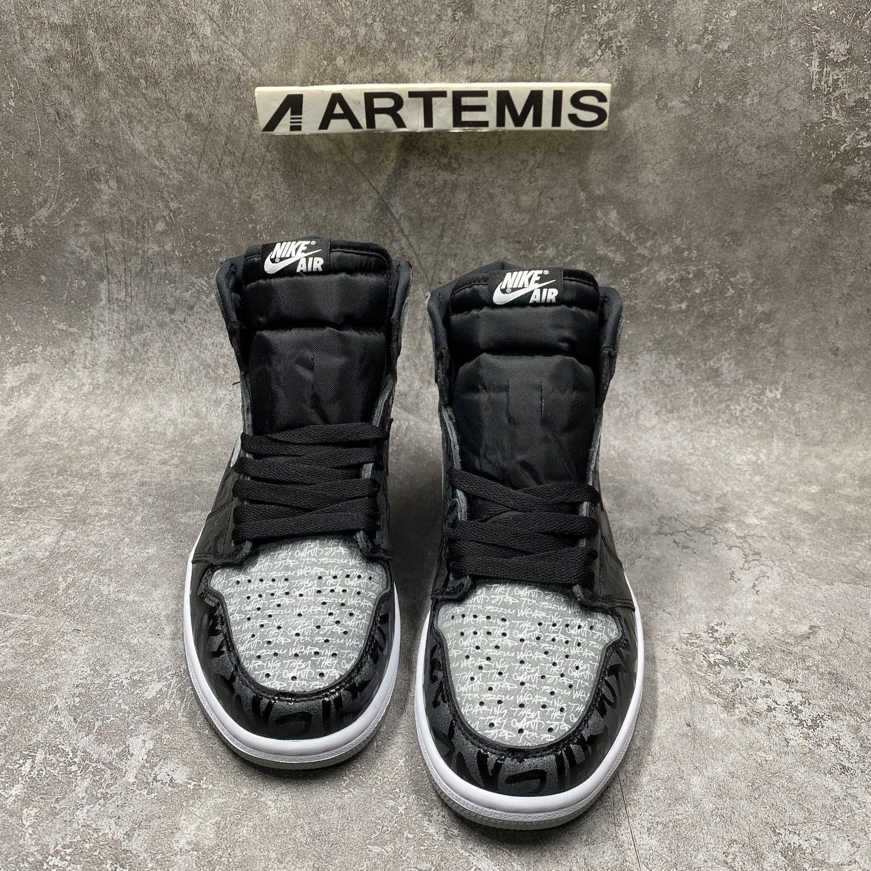 Air Jordan 1 Retro High OG Rebellionaire