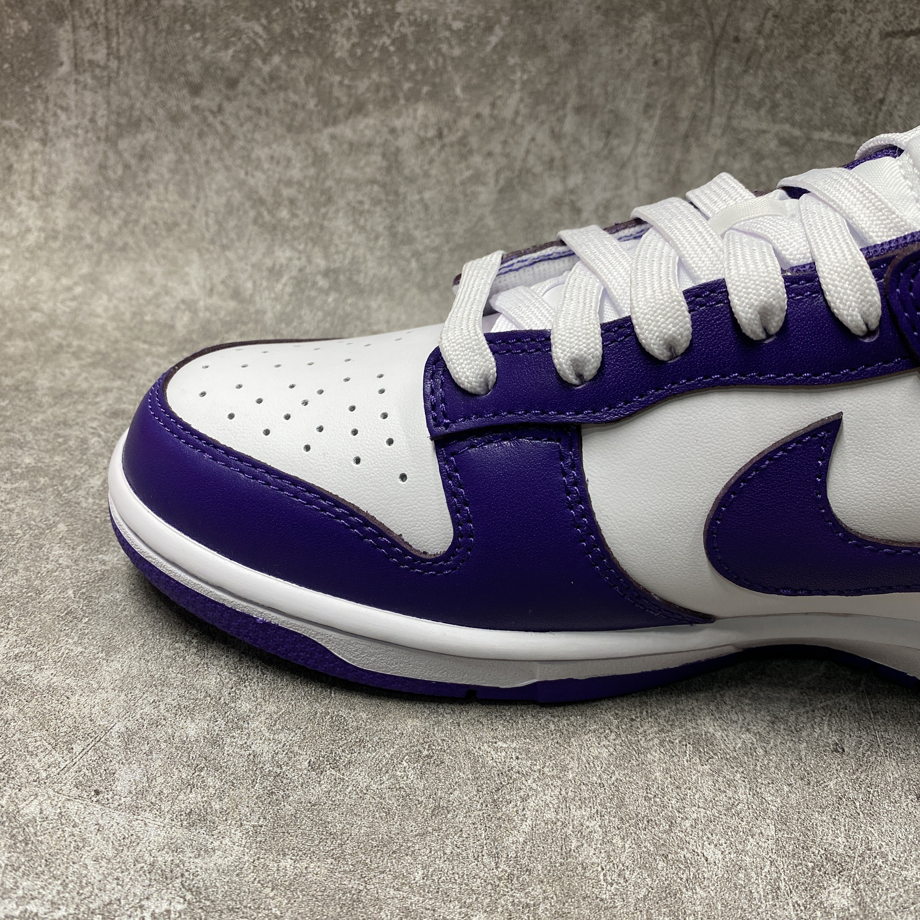 Nike Dunk Low Championship Court Purple