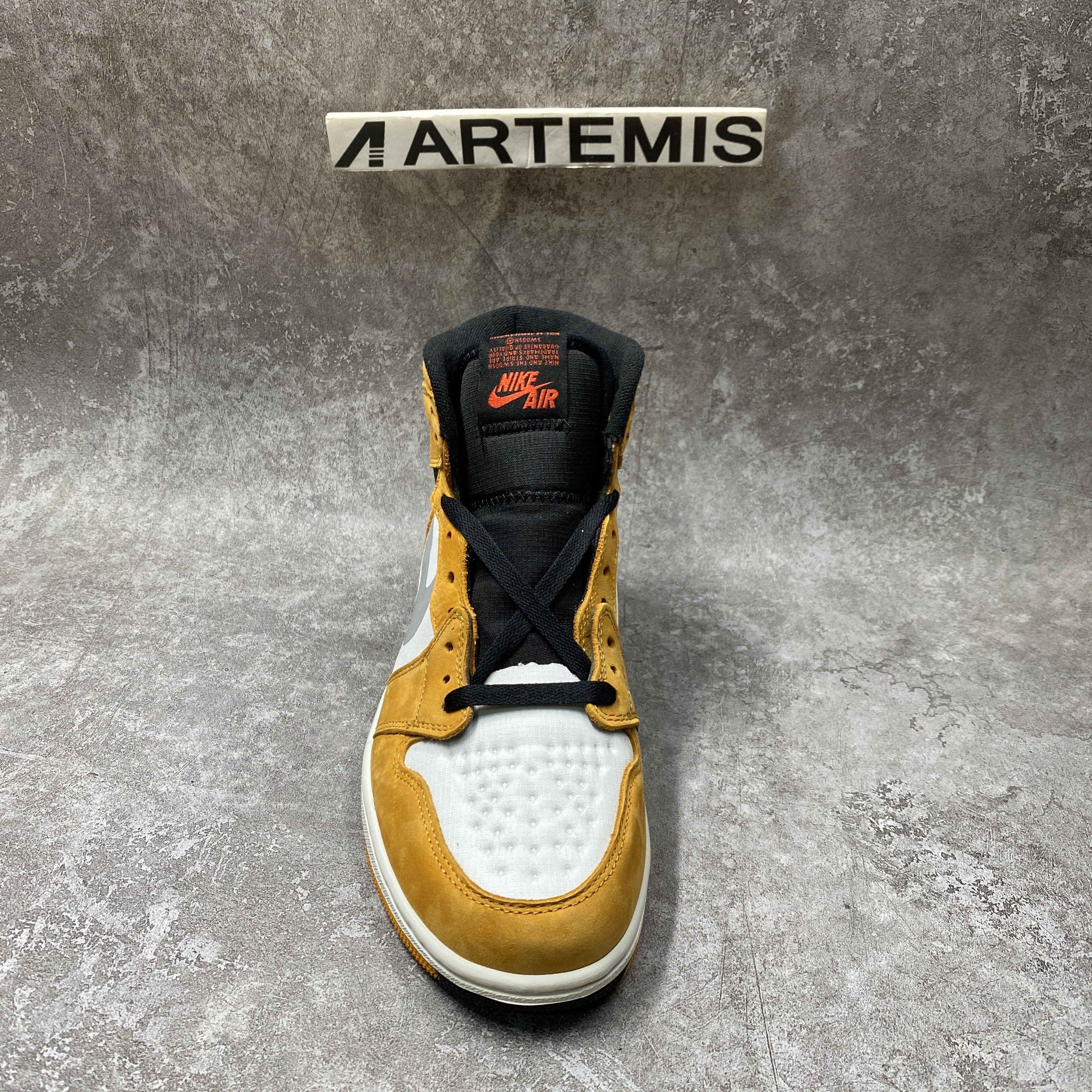 Air Jordan 1 High Element Gore-Tex Light Curry