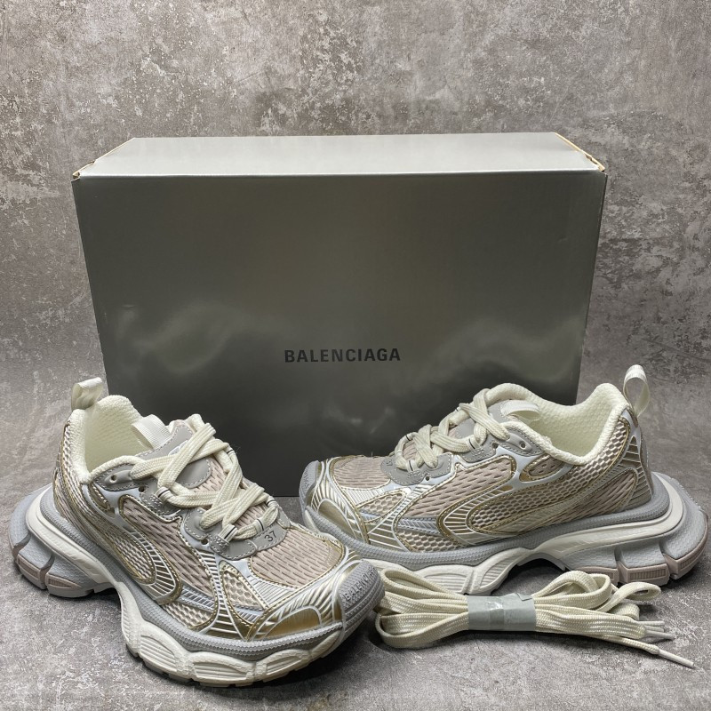 Balenciga 3XL SneakerS in Champagne Gold