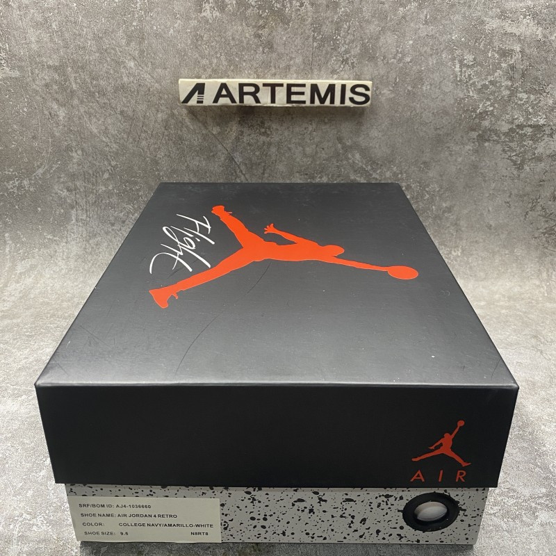 Air Jordan 4 Retro Michigan