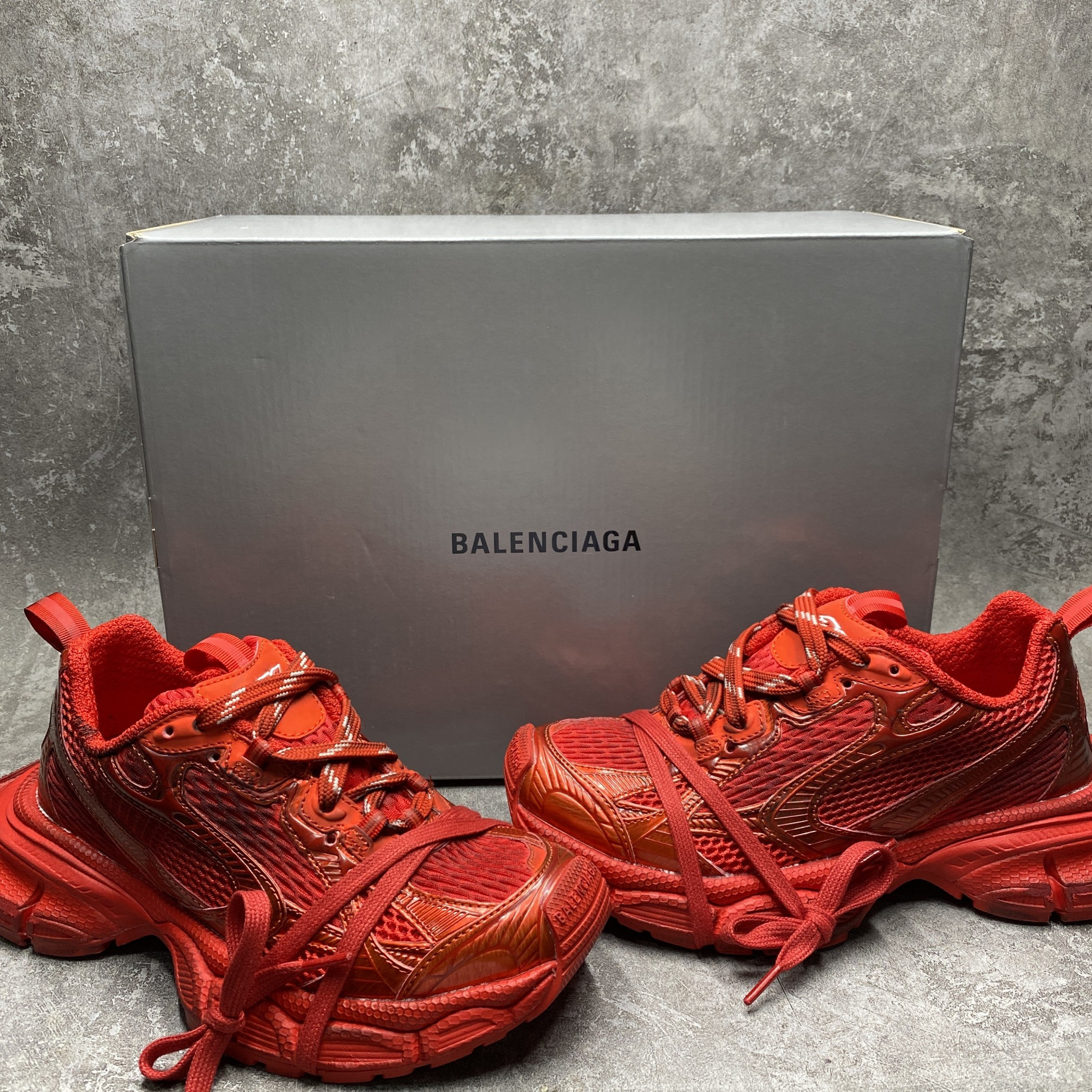 Balenciga 3XL Sneaker in Red