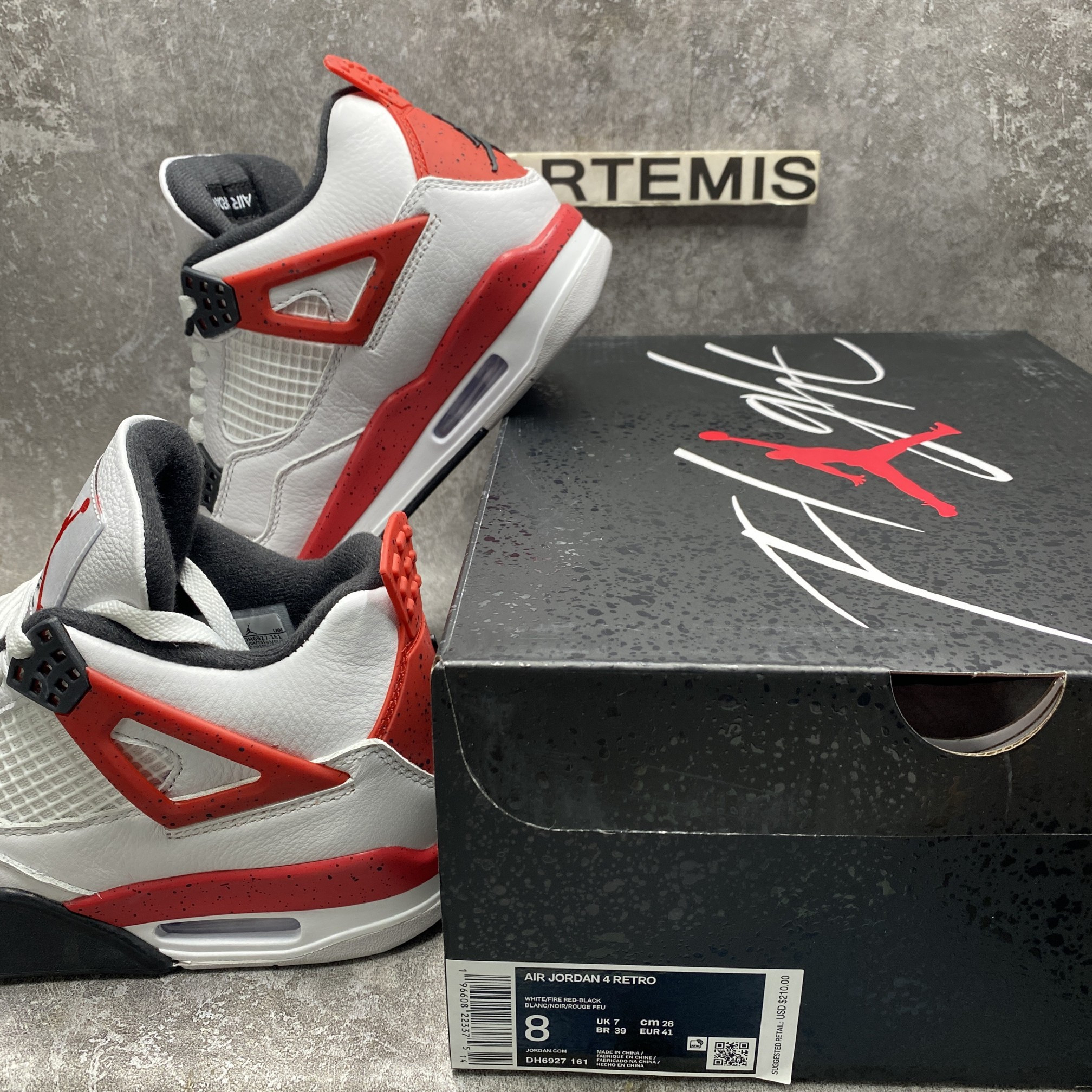 Air Jordan 4 Red Cement