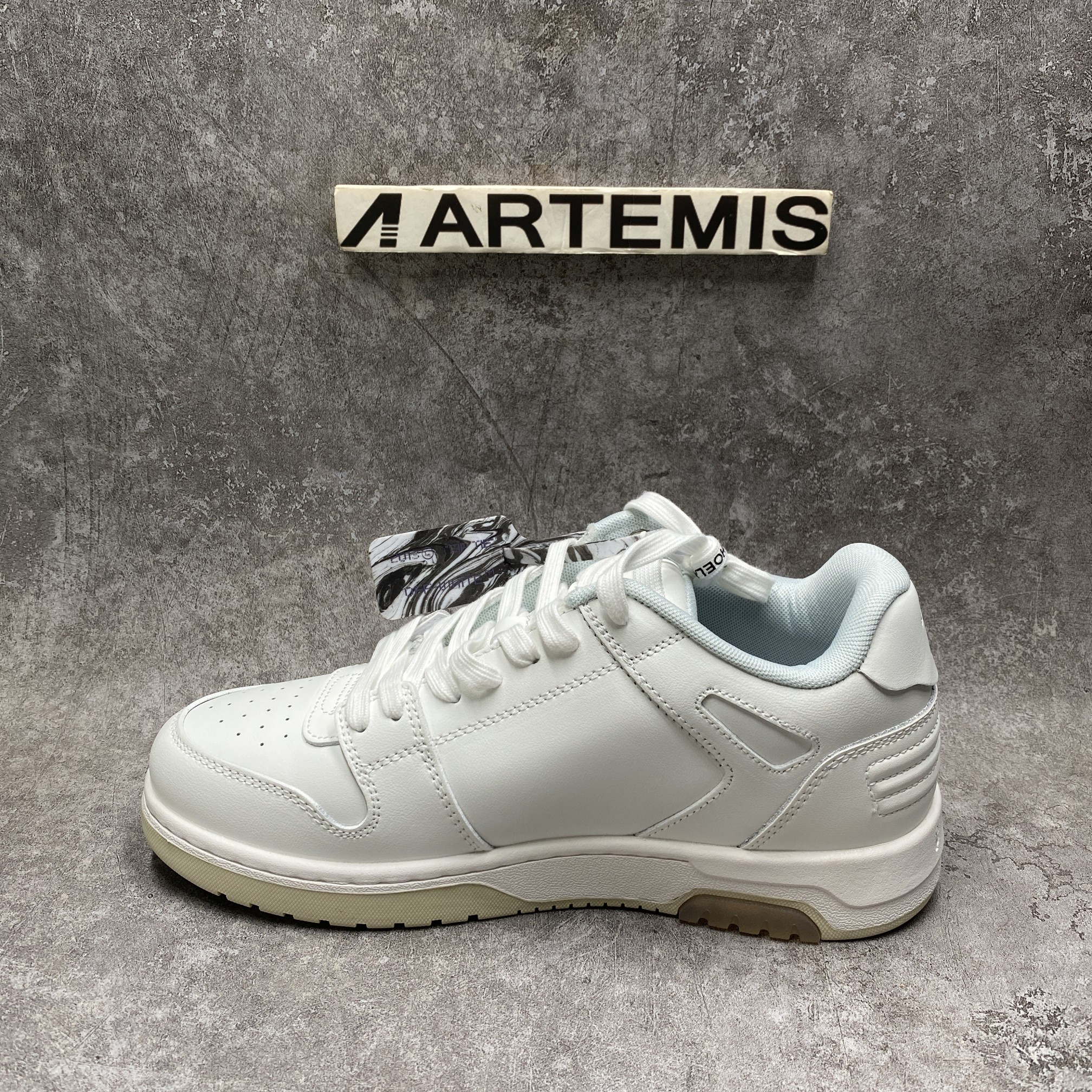 OFF-WHITE Out Of Office Leisure Sneakers Black White