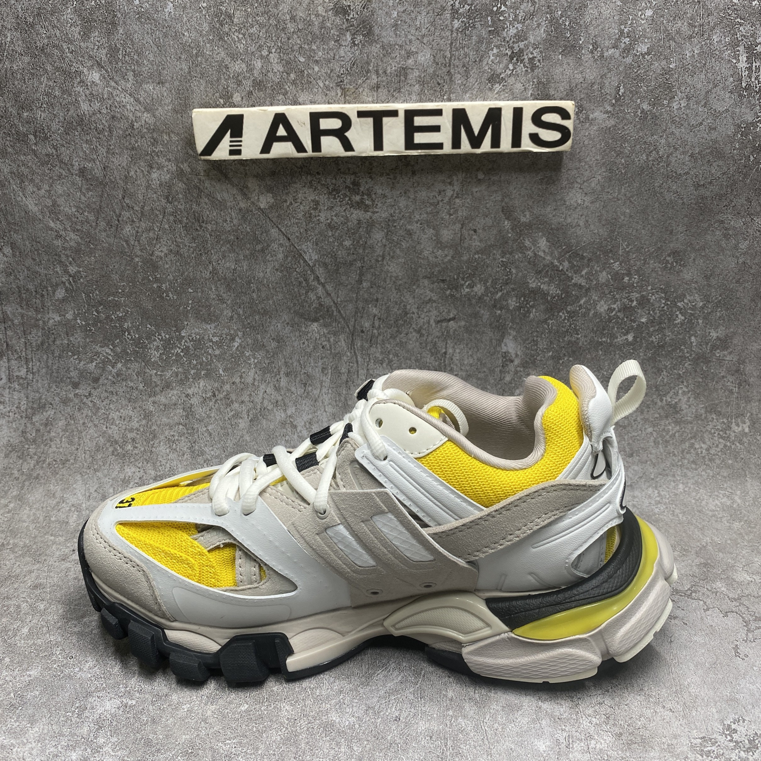 Balenciga Track Sneaker in Yellow
