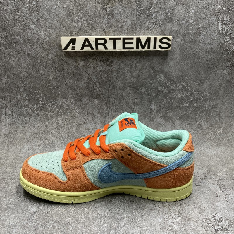 Nike SB Dunk Low Orange Aqua