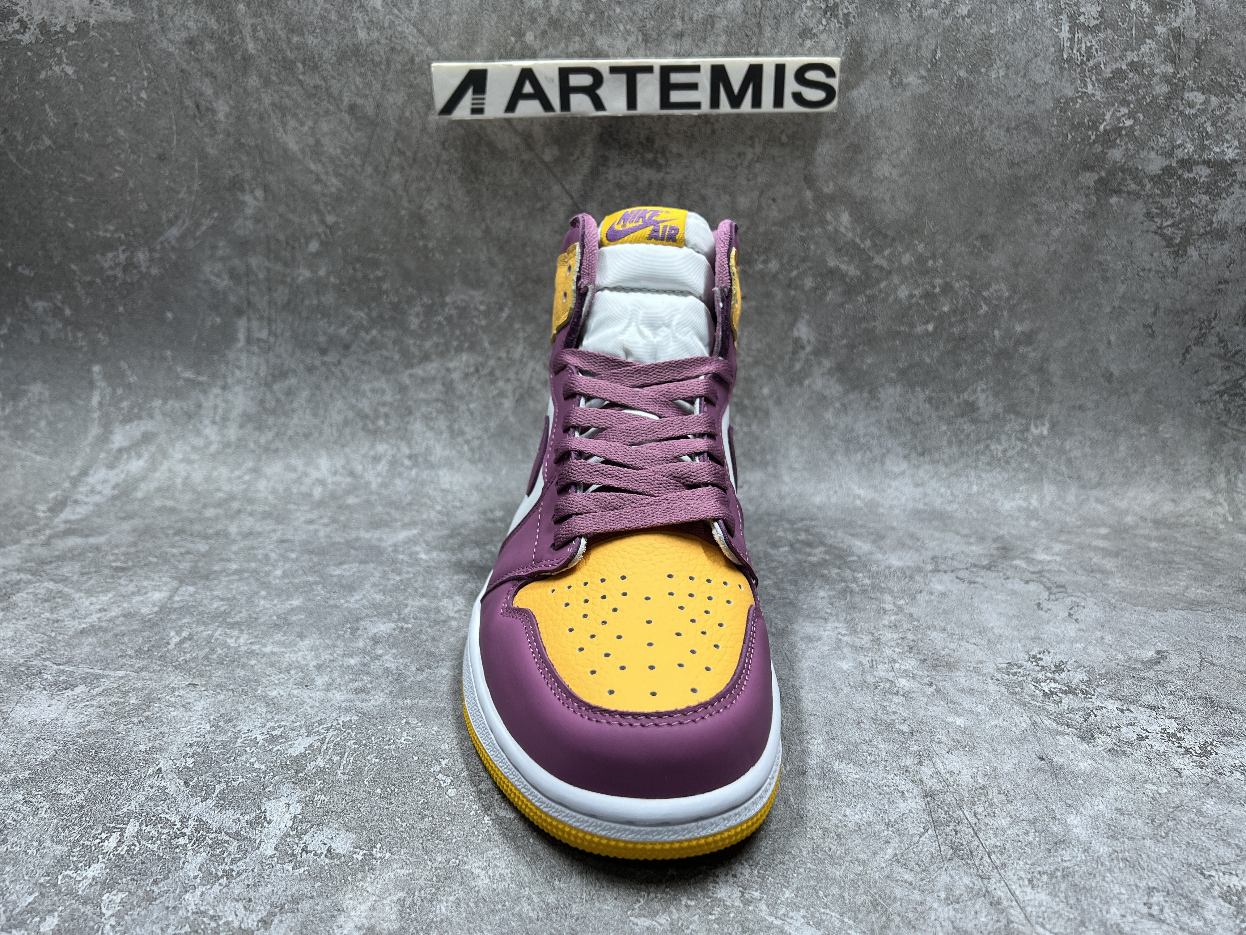 Air Jordan 1 High Retro OG Brotherhood